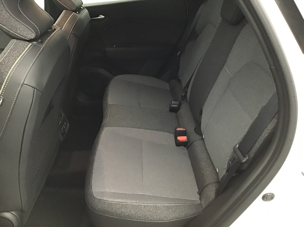 RENAULT CAPTUR TCe 90 Techno