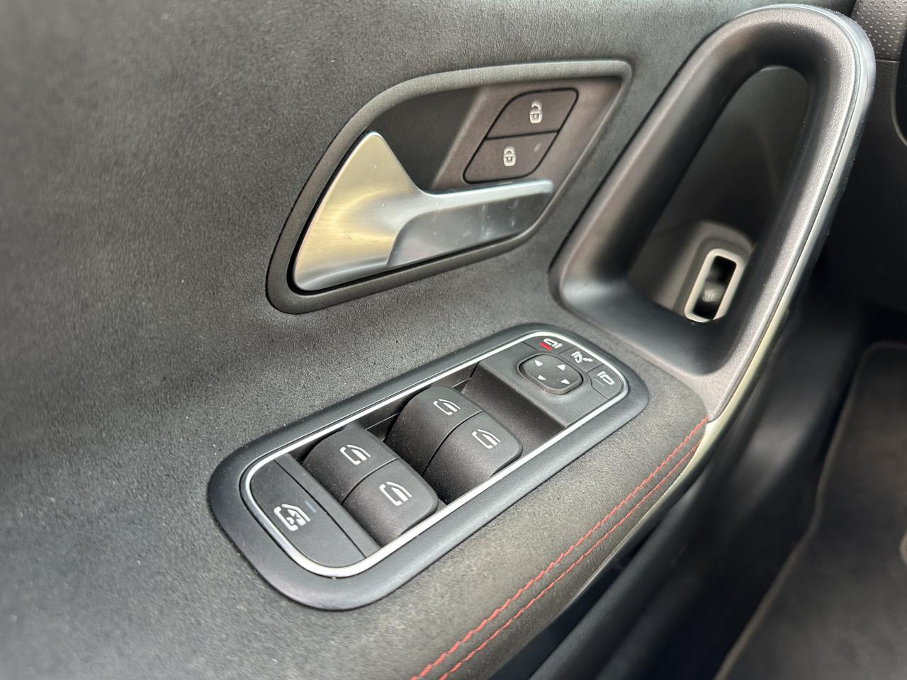 MERCEDES CLA 200d Shooting Brake 8G-DCT AMG Line - TVA RÉCUPÉRABLE