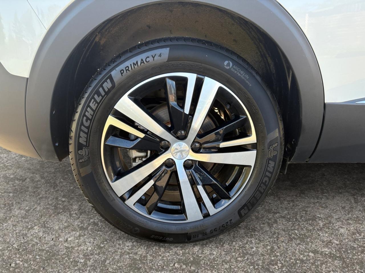 PEUGEOT 5008 1.2 PureTech 130 EAT8 GT - 7 PLACES