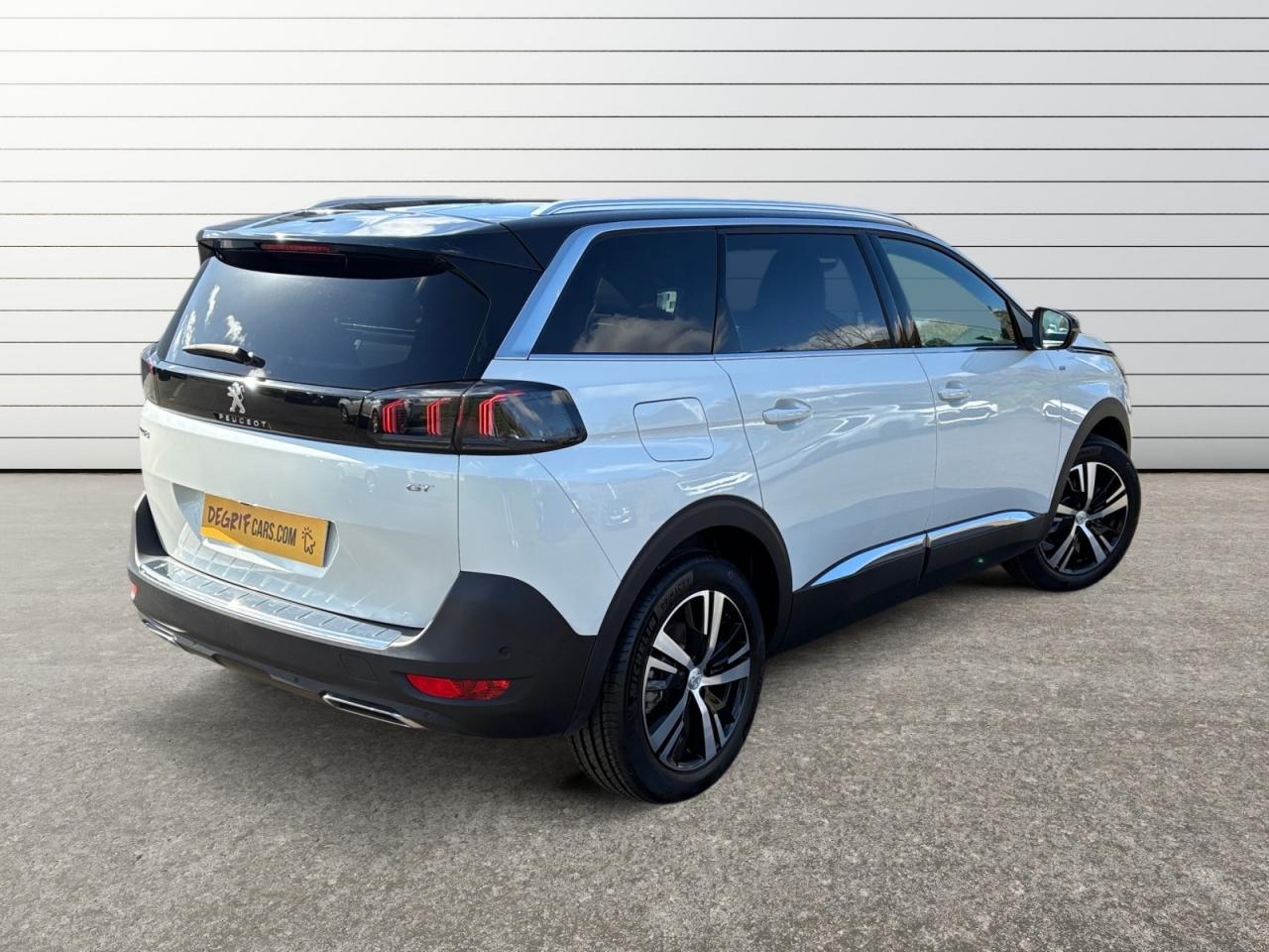 PEUGEOT 5008 1.2 PureTech 130 EAT8 GT - 7 PLACES