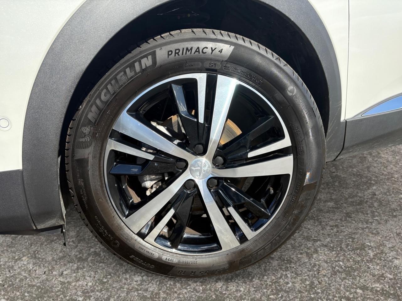 PEUGEOT 5008 1.2 PureTech 130 EAT8 GT - 7 PLACES