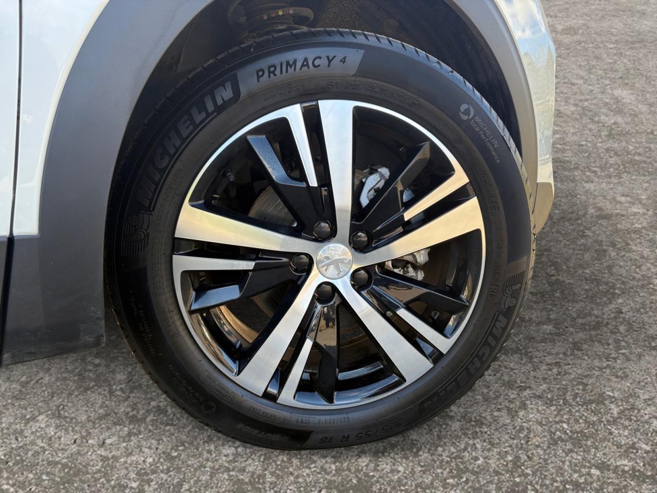 PEUGEOT 5008 1.2 PureTech 130 EAT8 GT - 7 PLACES