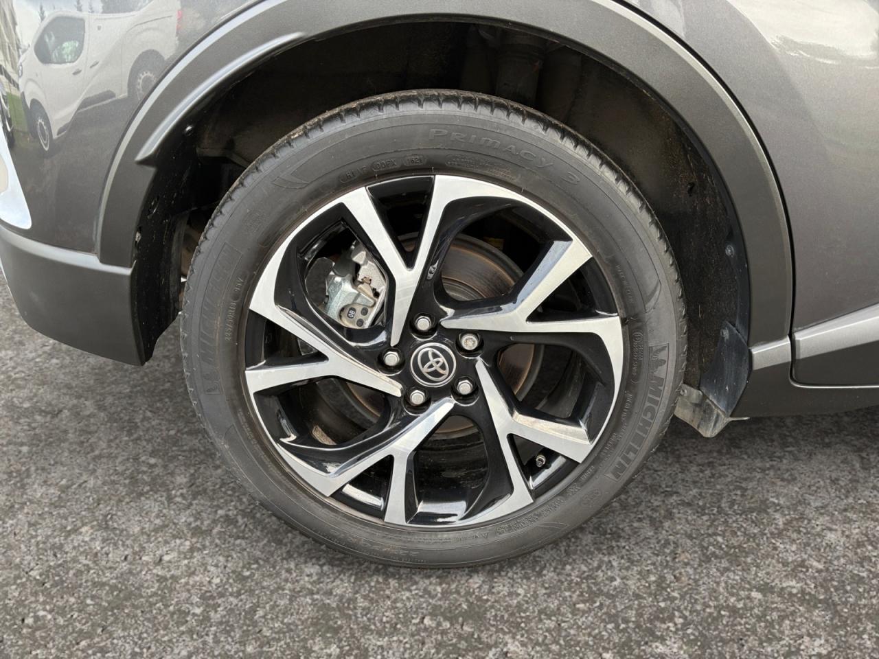 TOYOTA C-HR 2.0 Hybrid 184 e-CVT Edition - TVA RÉCUPÉRABLE