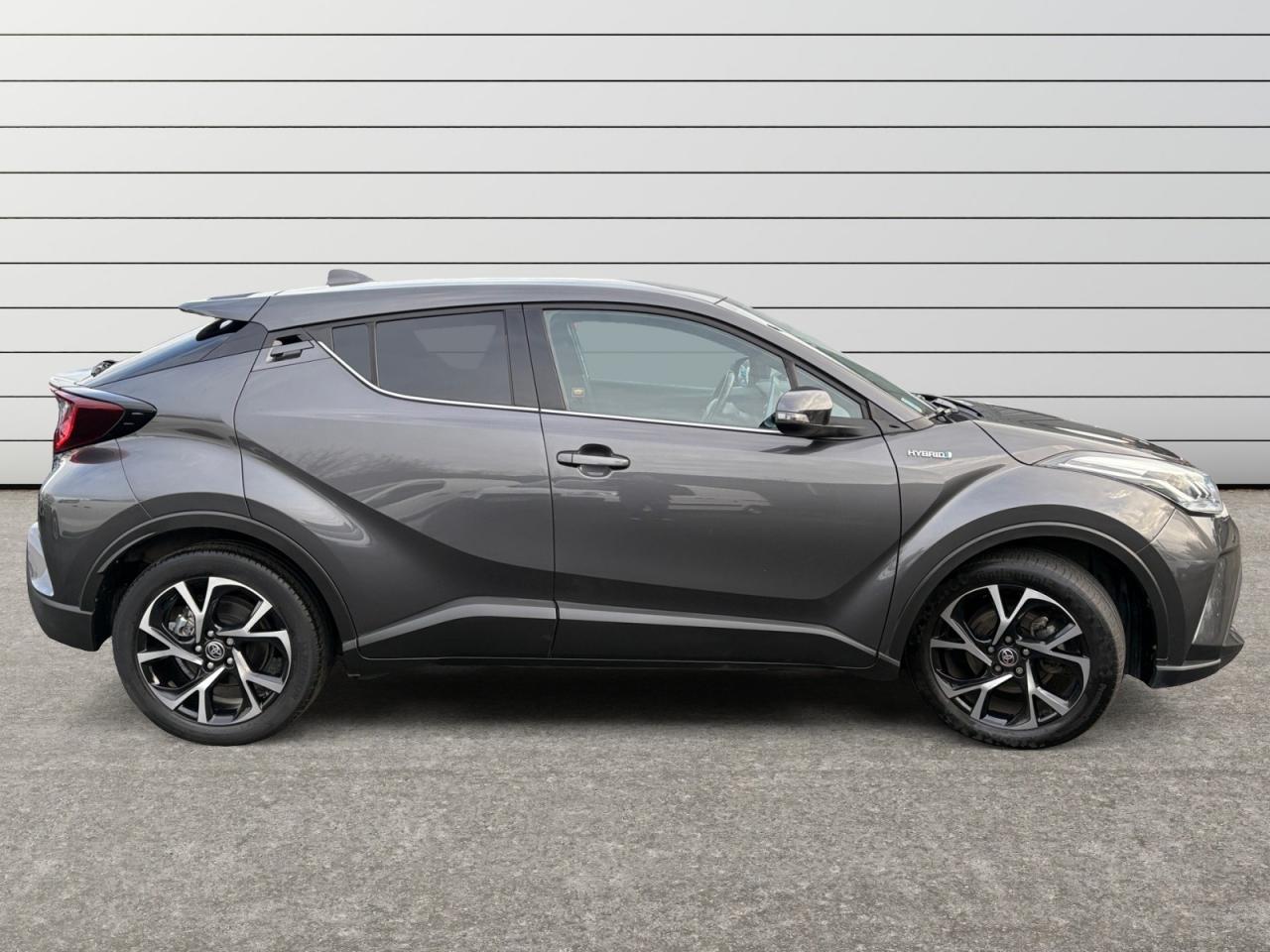 TOYOTA C-HR 2.0 Hybrid 184 e-CVT Edition - TVA RÉCUPÉRABLE