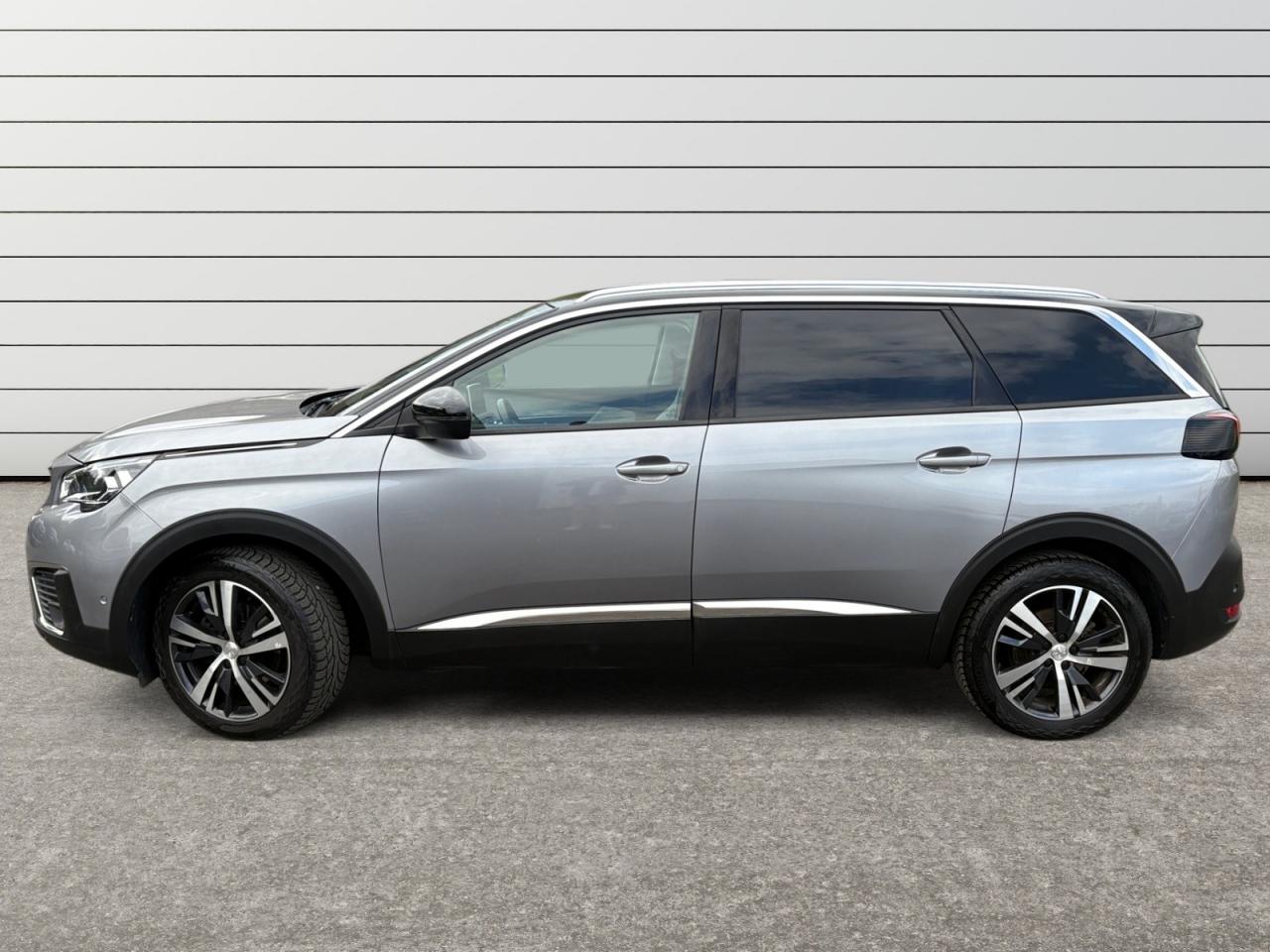 PEUGEOT 5008 1.2L PureTech 130 EAT8 Allure - SELLERIE EXCLUSIVE - 7 PLACES