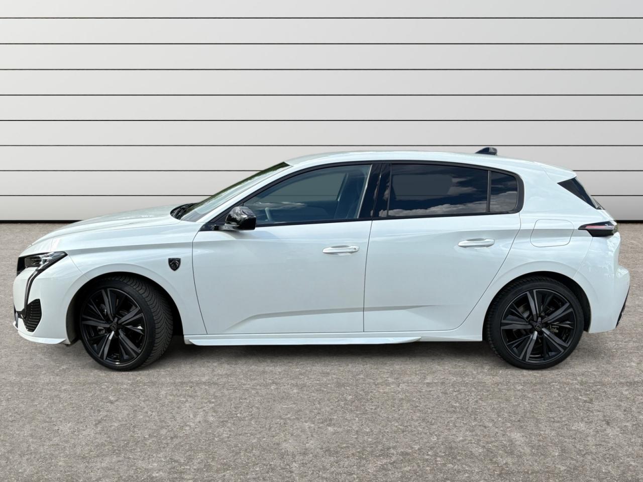 PEUGEOT 308 1.6 PHEV 225 e-EAT8 GT + CAMERA 360 + FOCAL + SIEGE AGR