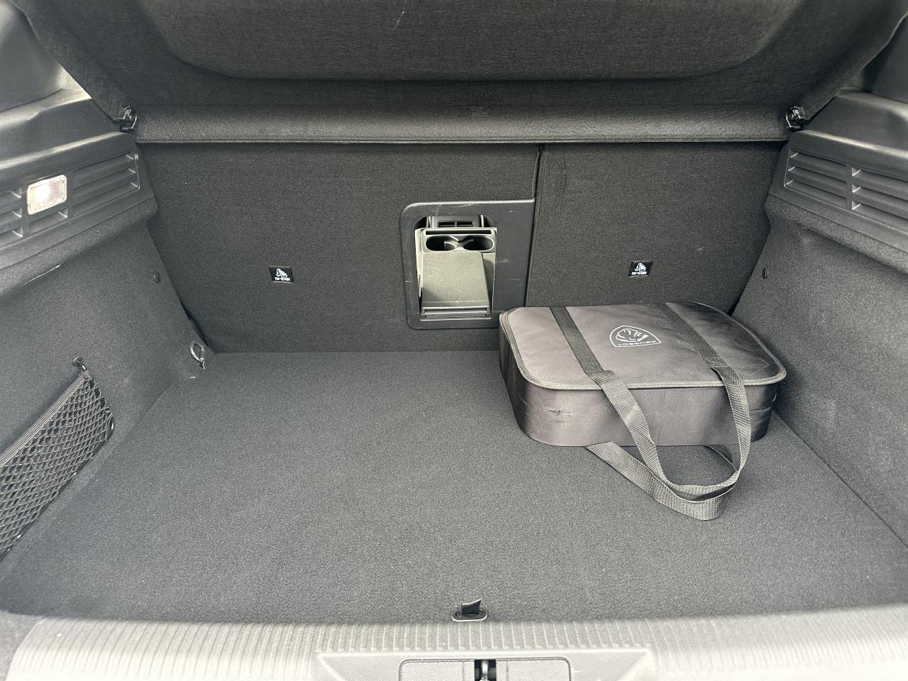 PEUGEOT 308 1.6 PHEV 225 e-EAT8 GT + CAMERA 360 + FOCAL + SIEGE AGR