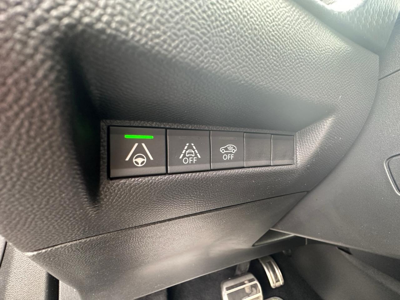PEUGEOT 2008 1.2L PureTech 130 EAT8 GT + OPTIONS + TVA RÉCUPÉRABLE