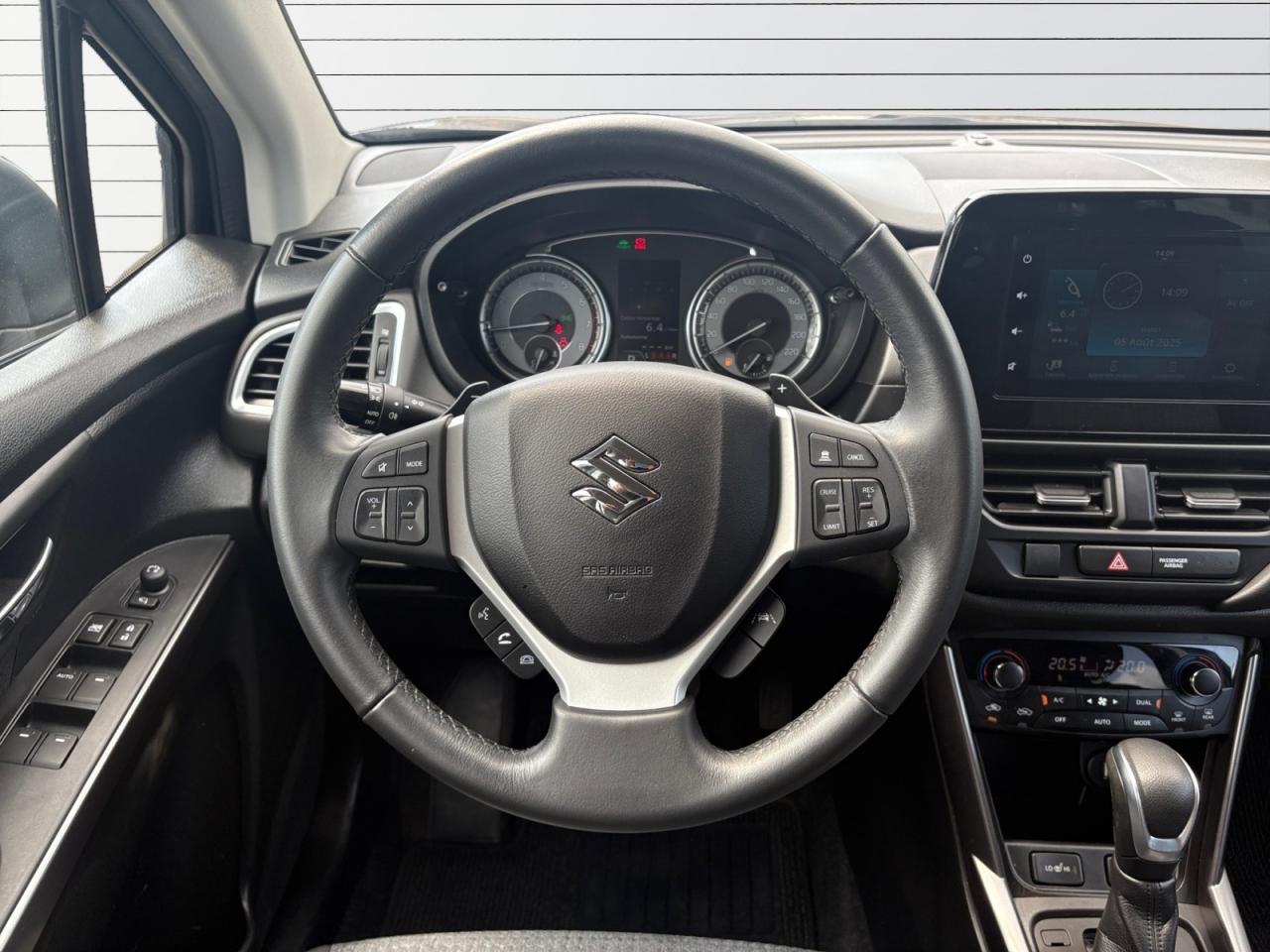 SUZUKI S CROSS S-Cross 1.5 Dualjet Hybrid Privilège - EXCELLENT ETAT - TVA RÉCUPÉRABLE