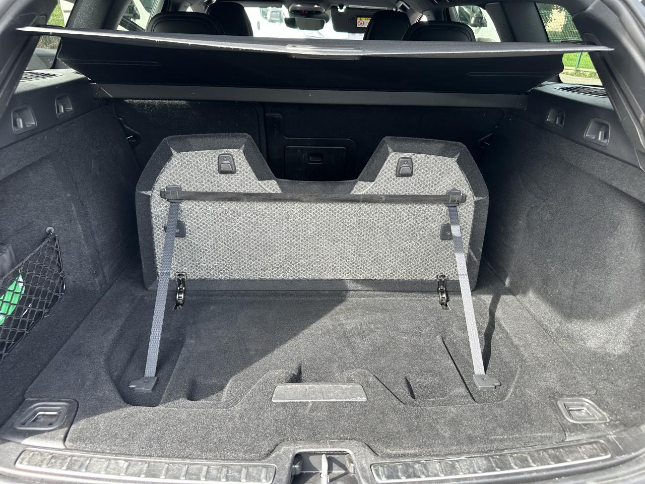 VOLVO V60 B4 Micro-Hybride Diesel 197 Geartronic R-Design - TVA RECUPERABLE + ATTELAGE