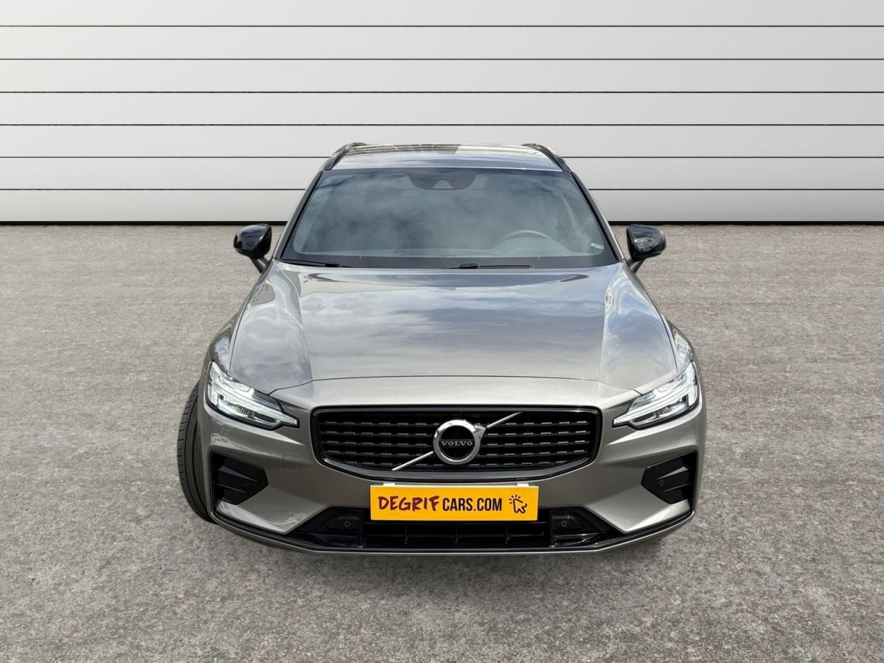 VOLVO V60 B4 Micro-Hybride Diesel 197 Geartronic R-Design - TVA RECUPERABLE + ATTELAGE