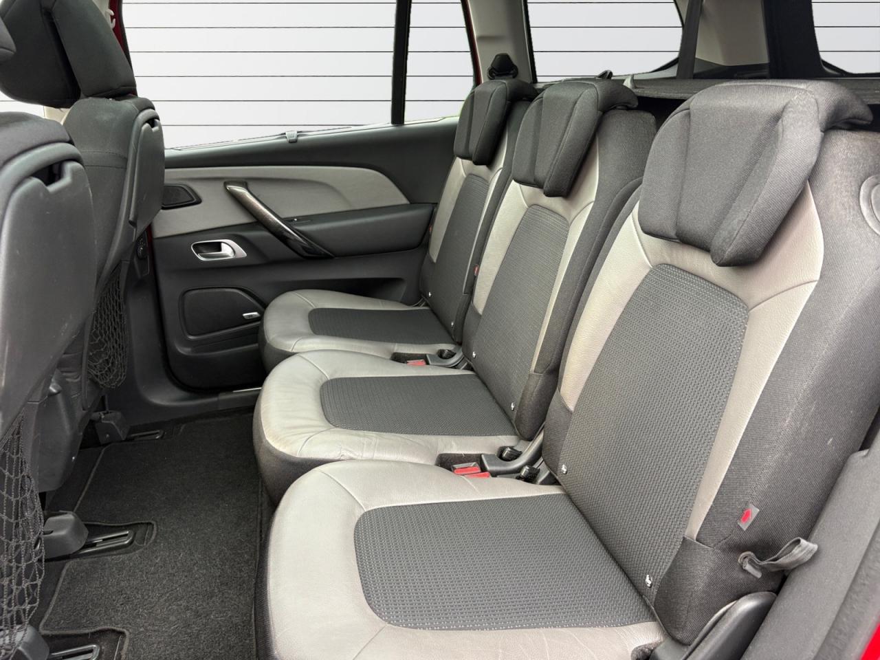 CITROEN C4 PICASSO Grand 2.0 BlueHDi 150 EAT6 Exclusive + TOIT PANO + CAMERA 360 + JBL + ATTELAGE + 7 PLACES