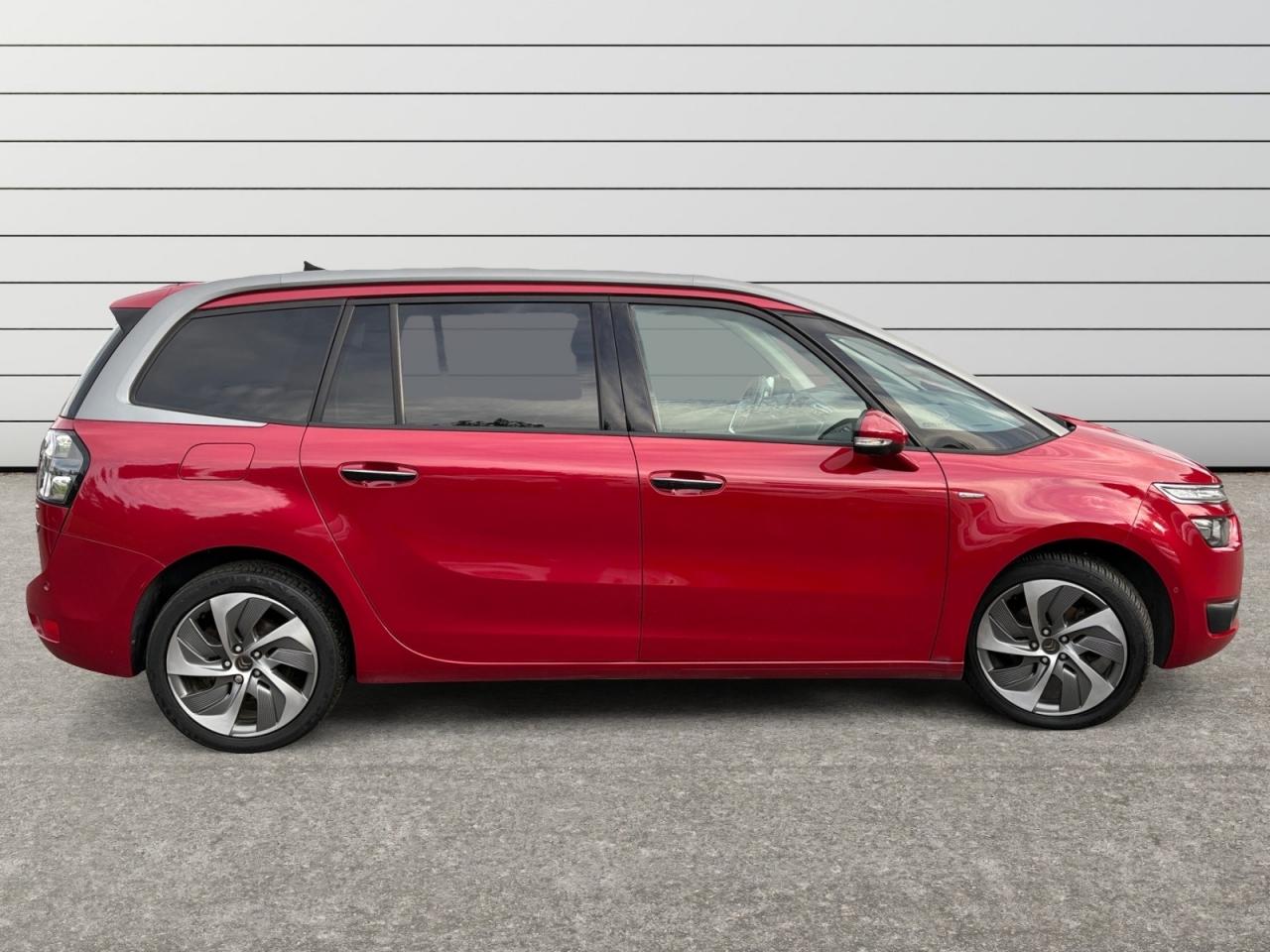 CITROEN C4 PICASSO Grand 2.0 BlueHDi 150 EAT6 Exclusive + TOIT PANO + CAMERA 360 + JBL + ATTELAGE + 7 PLACES