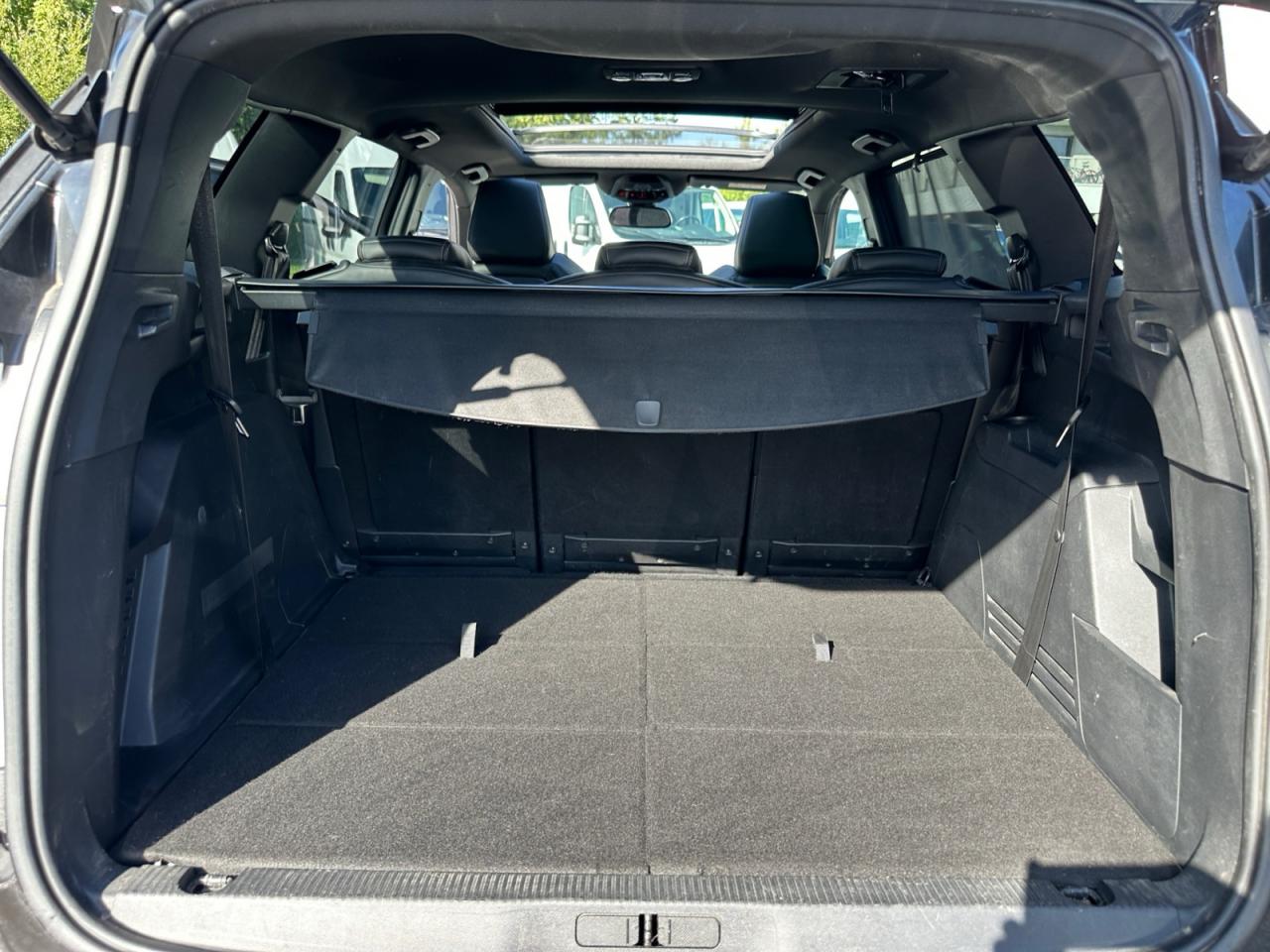 PEUGEOT 5008 1.5 BlueHDi 130 EAT8 GT Line + TOIT OUVRANT + 7 PLACES
