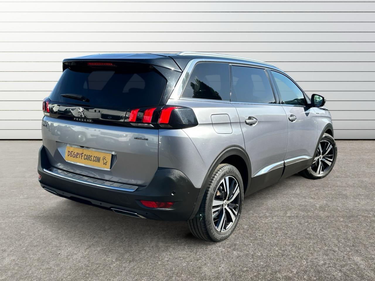 PEUGEOT 5008 1.5 BlueHDi 130 EAT8 GT Line + TOIT OUVRANT + 7 PLACES
