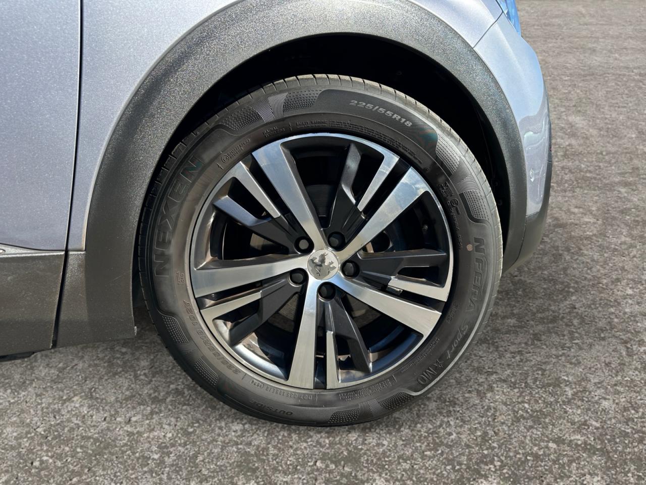 PEUGEOT 5008 1.5 BlueHDi 130 EAT8 GT Line + TOIT OUVRANT + 7 PLACES