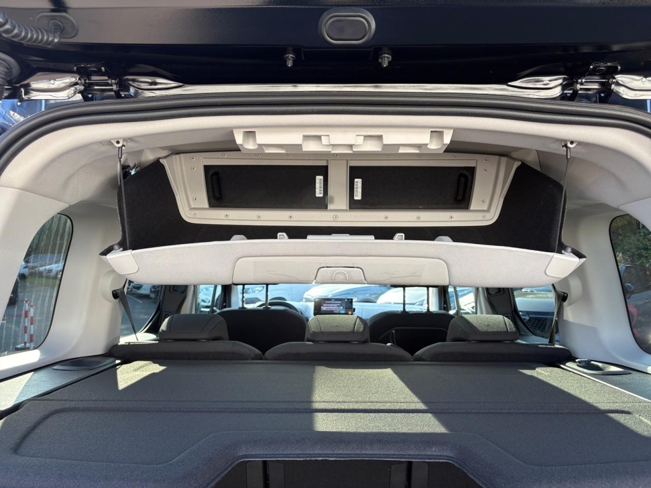 CITROEN BERLINGO VP 1.5 BlueHDi S&S - 130 EAT8 M Max + Pack Techno + Modutop + Navigation