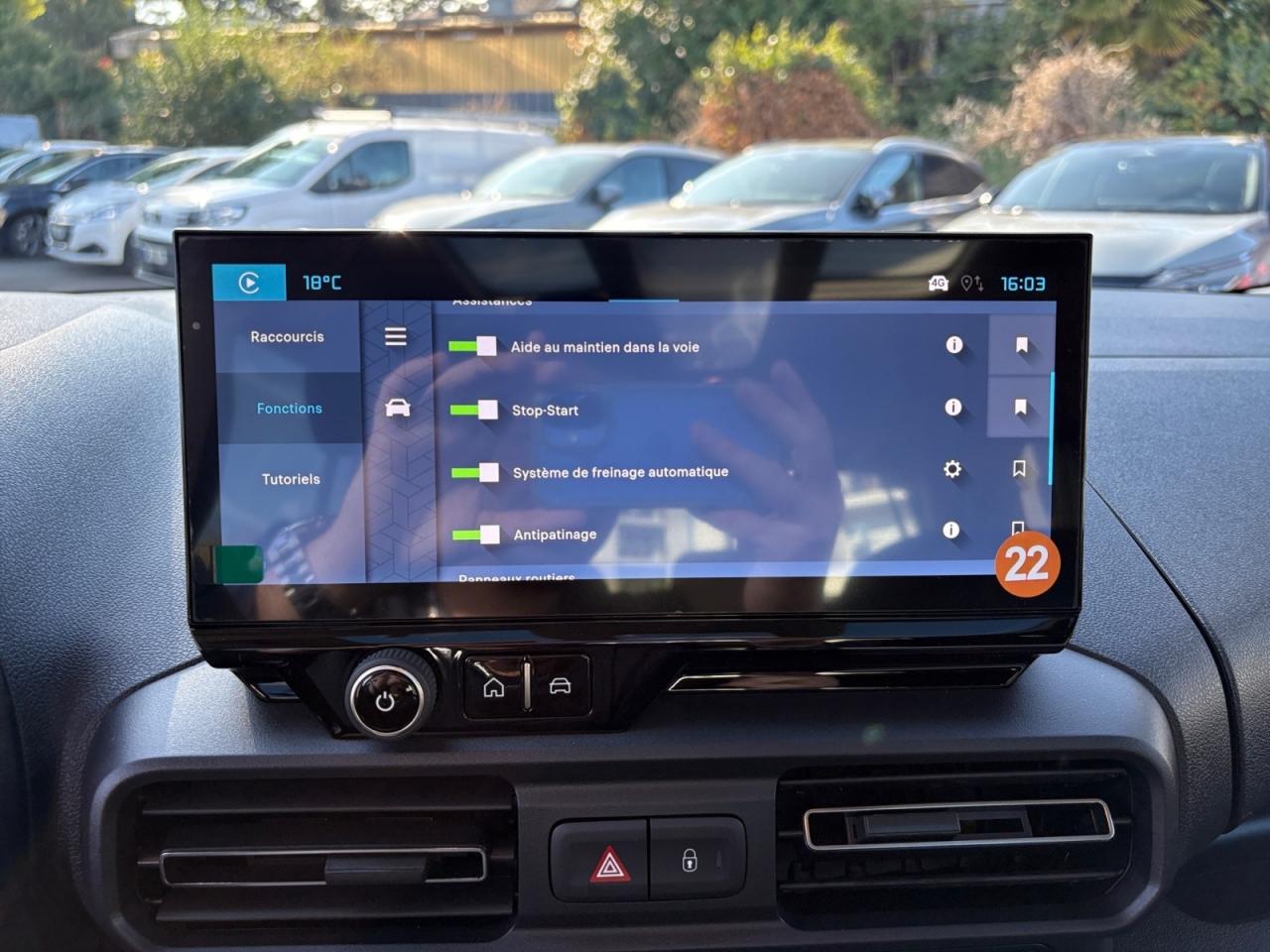 CITROEN BERLINGO VP 1.5 BlueHDi S&S - 130 EAT8 M Max + Pack Techno + Modutop + Navigation