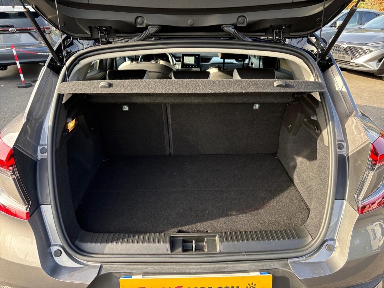 RENAULT CAPTUR 1.6 E-Tech Hybride Rechargeable 160 Techno + Pack Driving Assist - TVA RECUPERABLE