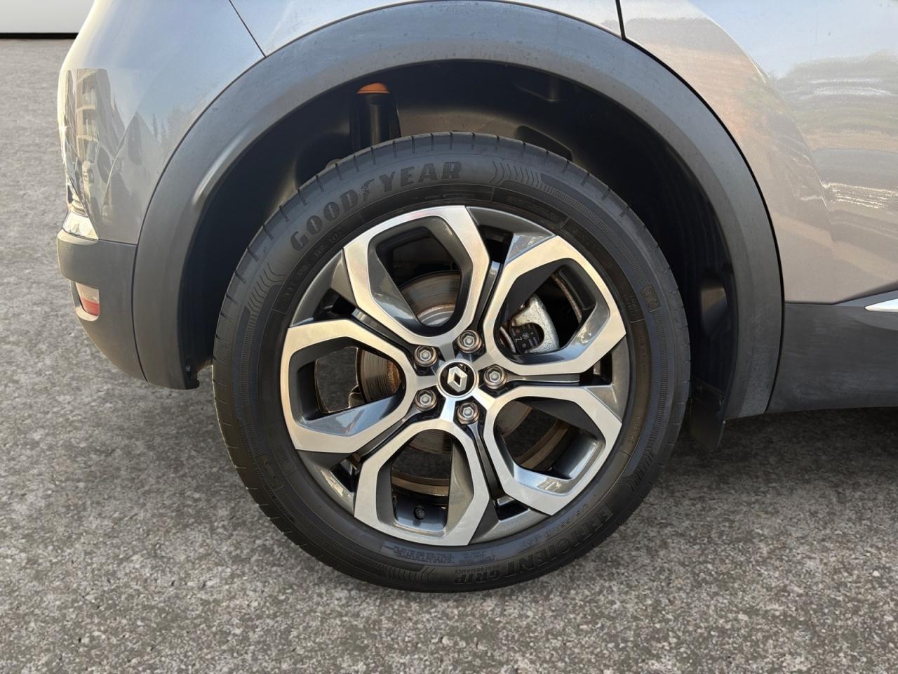 RENAULT CAPTUR 1.6 E-Tech Hybride Rechargeable 160 Techno + Pack Driving Assist - TVA RECUPERABLE