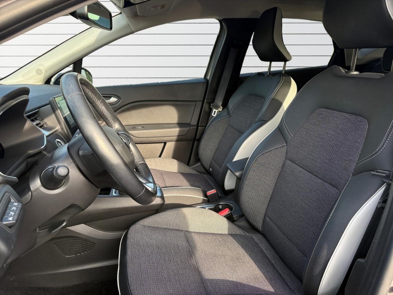 RENAULT CAPTUR 1.6 E-Tech Hybride Rechargeable 160 Techno + Pack Driving Assist - TVA RECUPERABLE