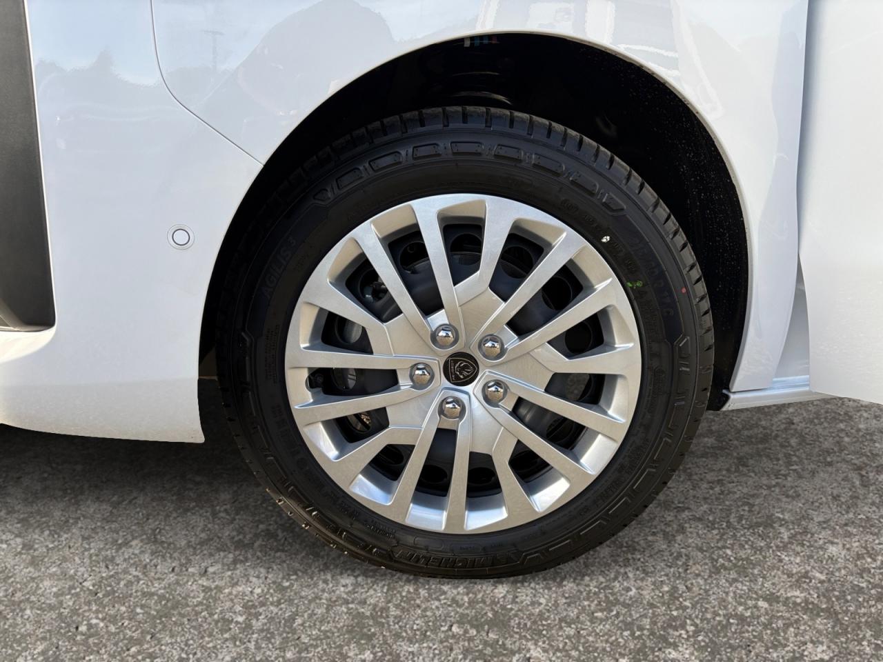 PEUGEOT EXPERT Fourgon M BlueHDi 180 EAT8 + Pack Urbain & Caméra + Pack Look + Moduwork