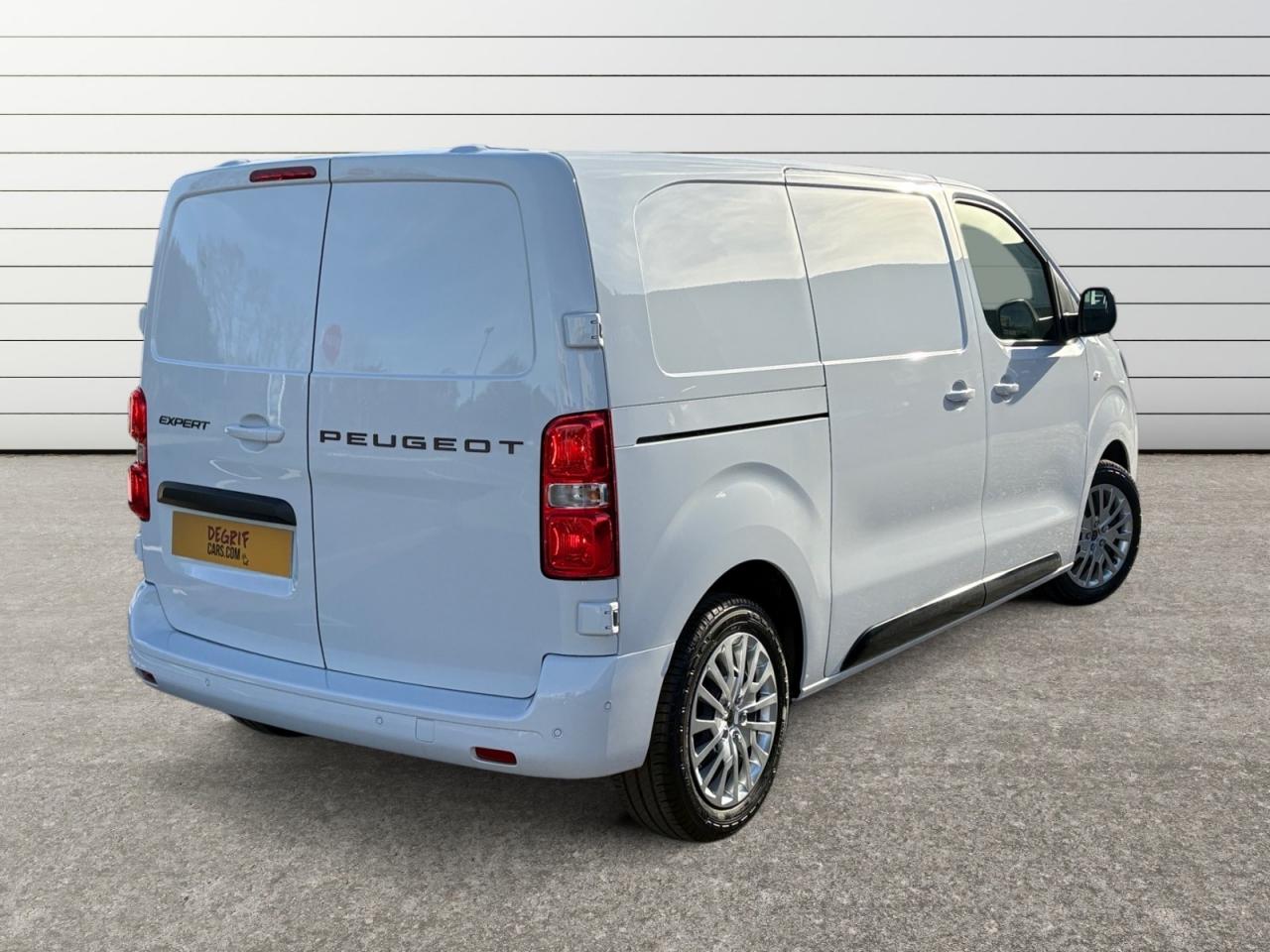 PEUGEOT EXPERT Fourgon M BlueHDi 180 EAT8 + Pack Urbain & Caméra + Pack Look + Moduwork