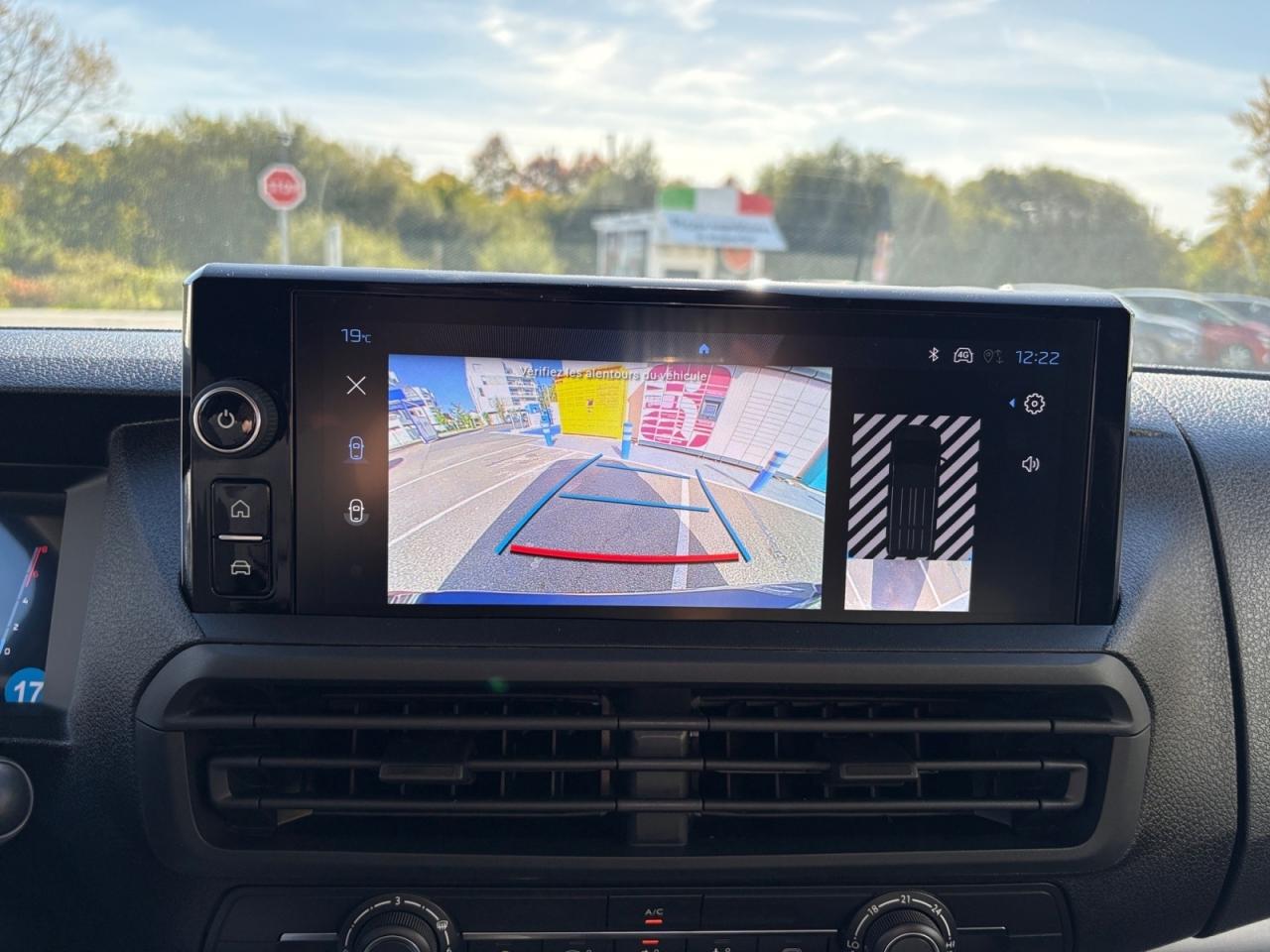 PEUGEOT EXPERT M 2.0 BlueHDi 180 EAT8 + Pack Urbain & Caméra + Pack Look + Moduwork