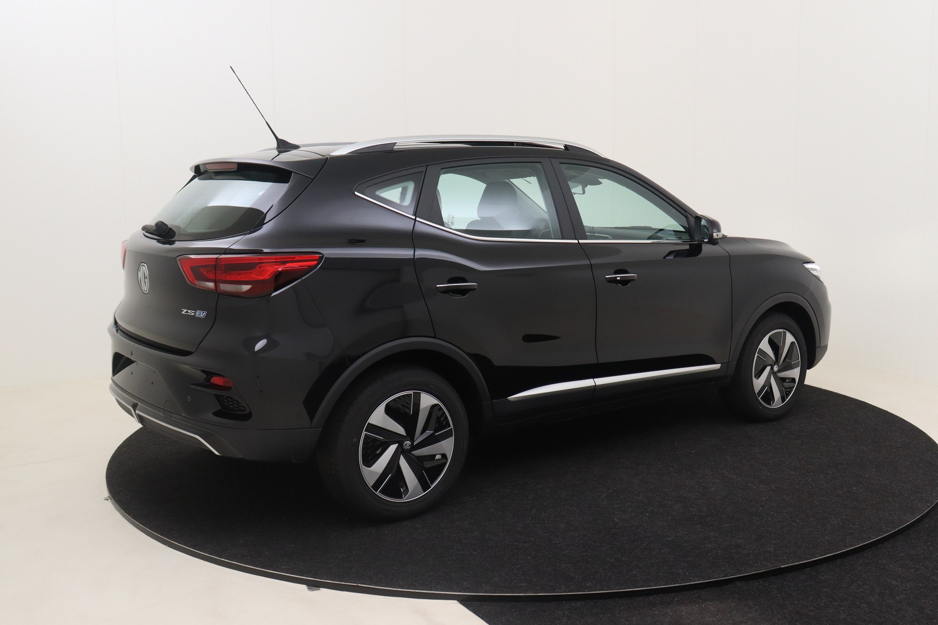 MG ZS EV 51 kWh 177ch Luxury
