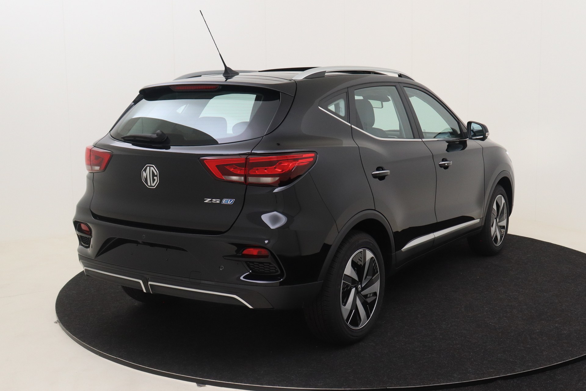 MG ZS EV 51 kWh 177ch Luxury