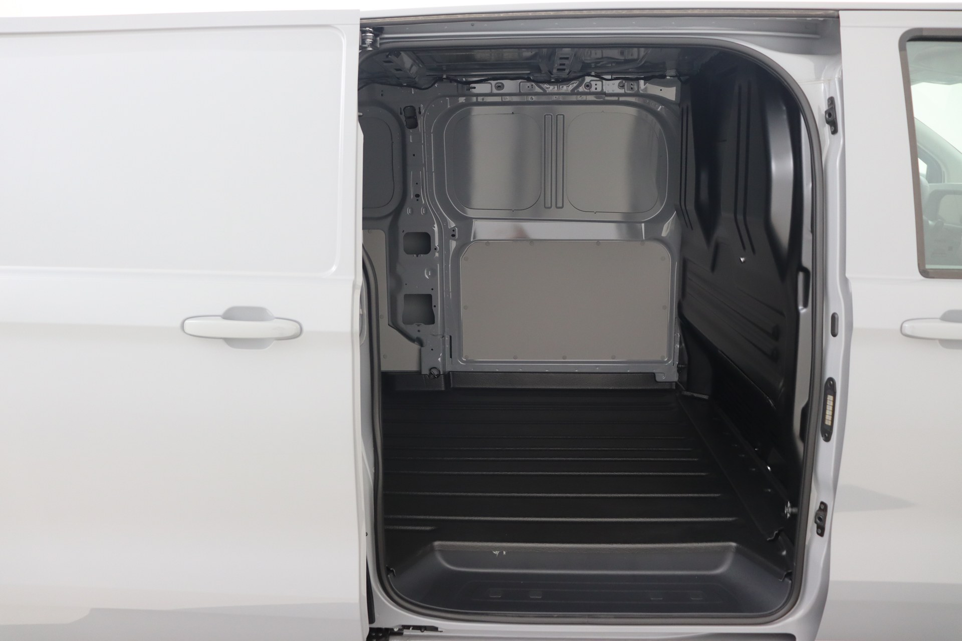 VOLKSWAGEN TRANSPORTER 2.0 TDI DSG 170ch T7 LWB 3,3t