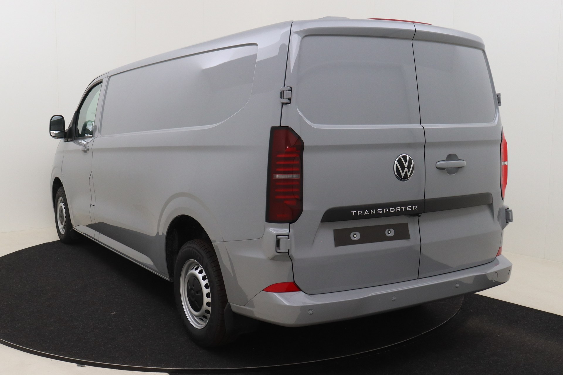 VOLKSWAGEN TRANSPORTER 2.0 TDI DSG 170ch T7 LWB 3,3t