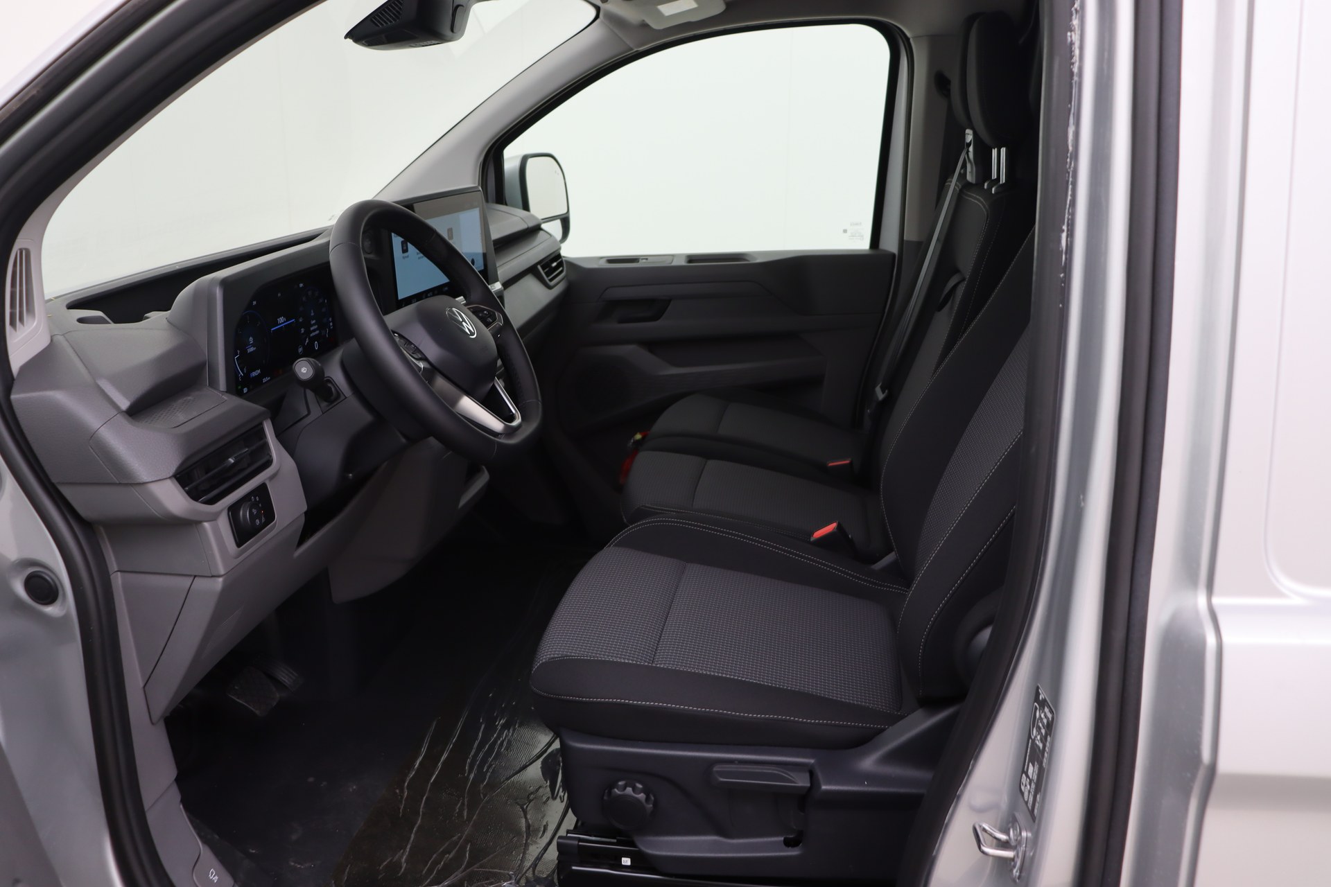 VOLKSWAGEN TRANSPORTER 2.0 TDI DSG 170ch T7 LWB 3,3t 4Motion