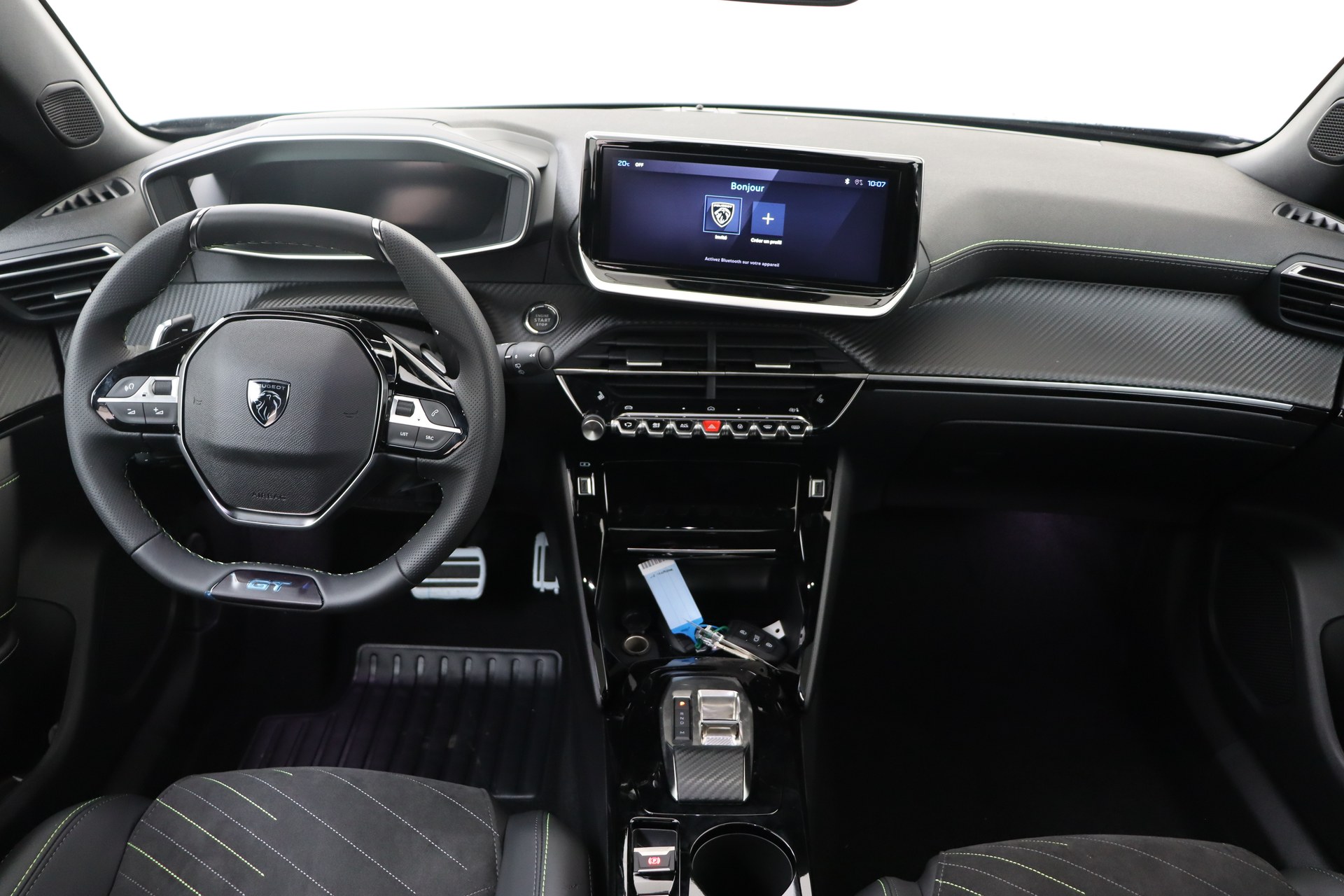 PEUGEOT 2008 Hybrid 145ch e-DSC6 GT