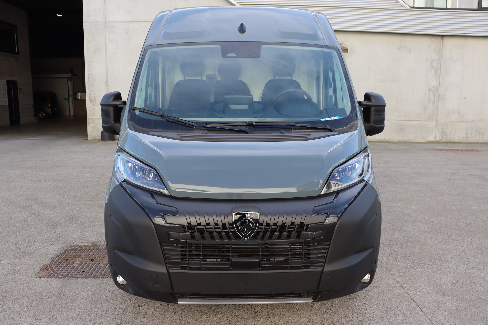 PEUGEOT BOXER 2.2 BlueHDi 140ch S&S Man.6 New 335 L3H2