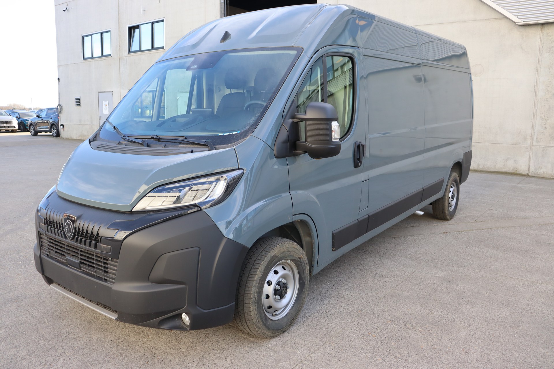 PEUGEOT BOXER 2.2 BlueHDi 140ch S&S Man.6 New 335 L3H2