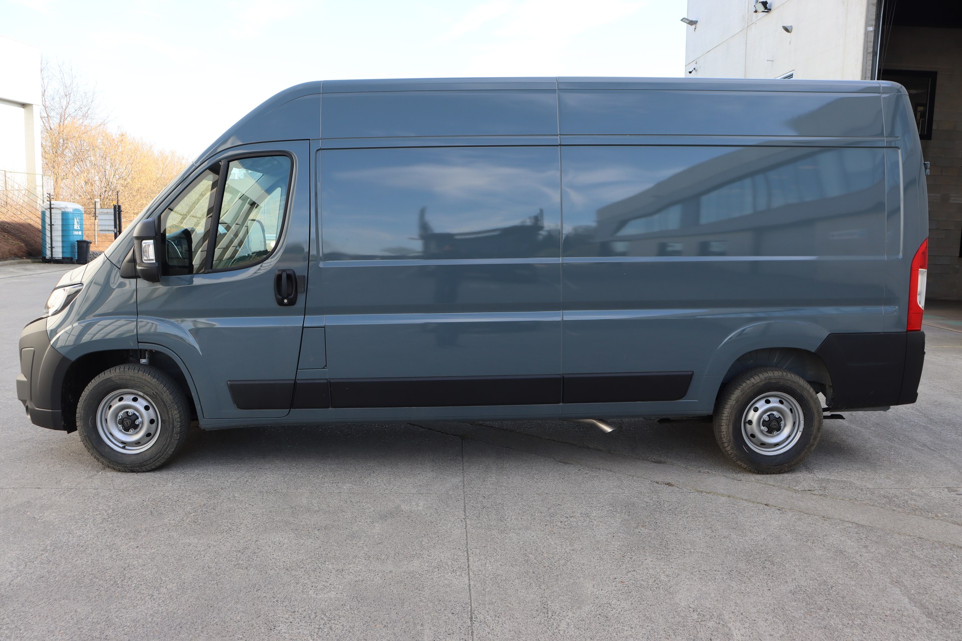 PEUGEOT BOXER 2.2 BlueHDi 140ch S&S Man.6 New 335 L3H2