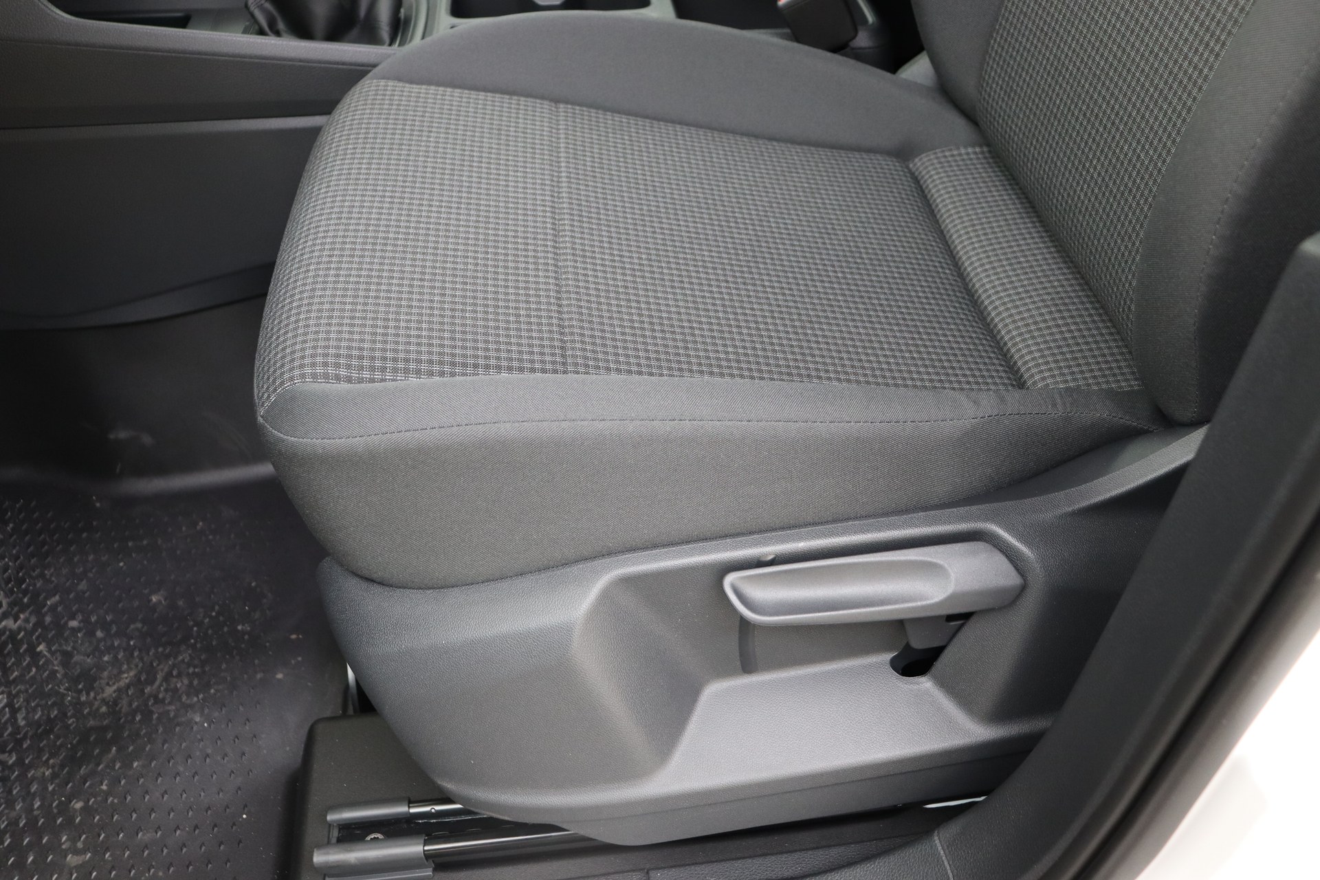 VOLKSWAGEN CADDY 2.0 TDI 102ch 6M Cargo SWB