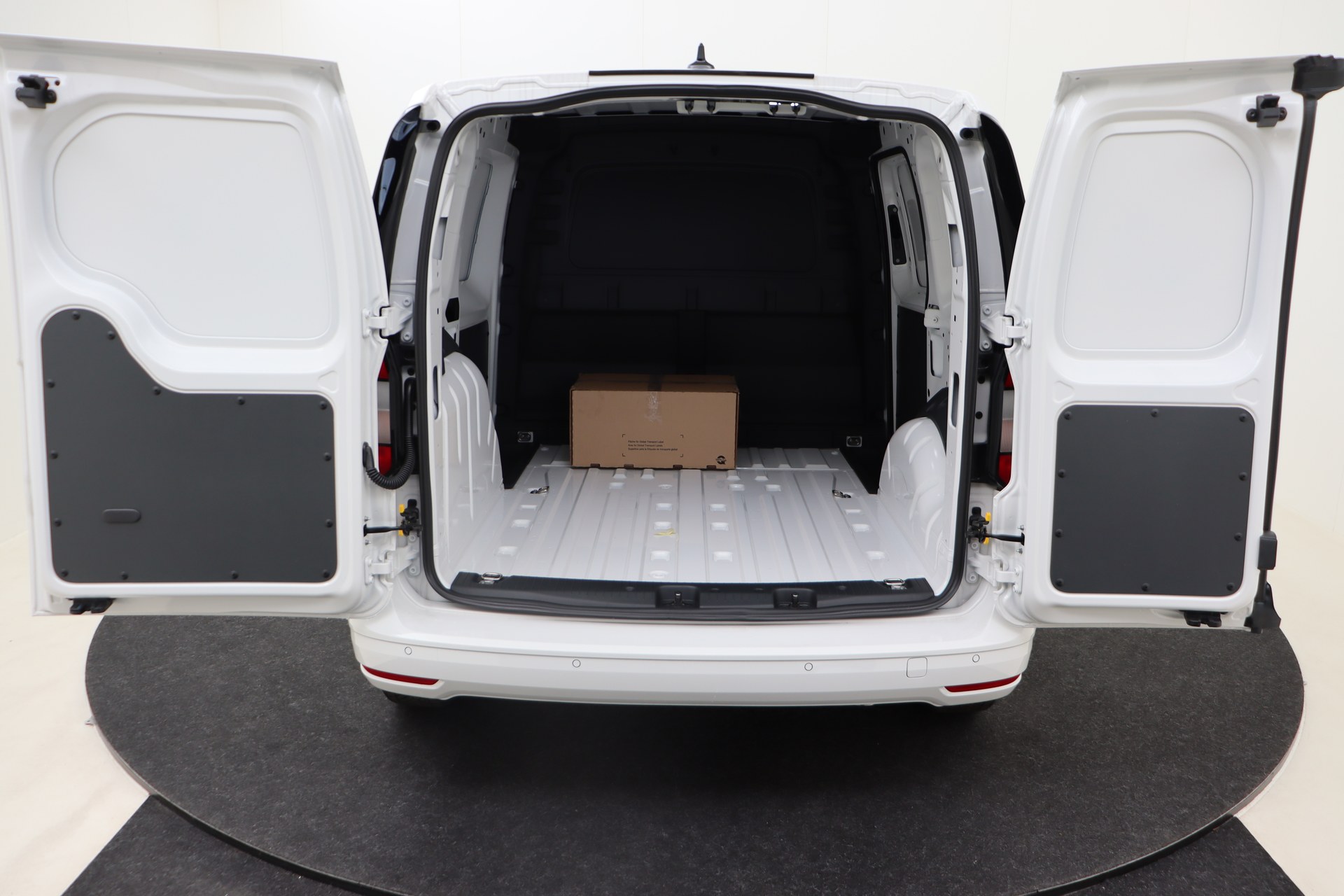 VOLKSWAGEN CADDY 2.0 TDI 102ch 6M Cargo SWB
