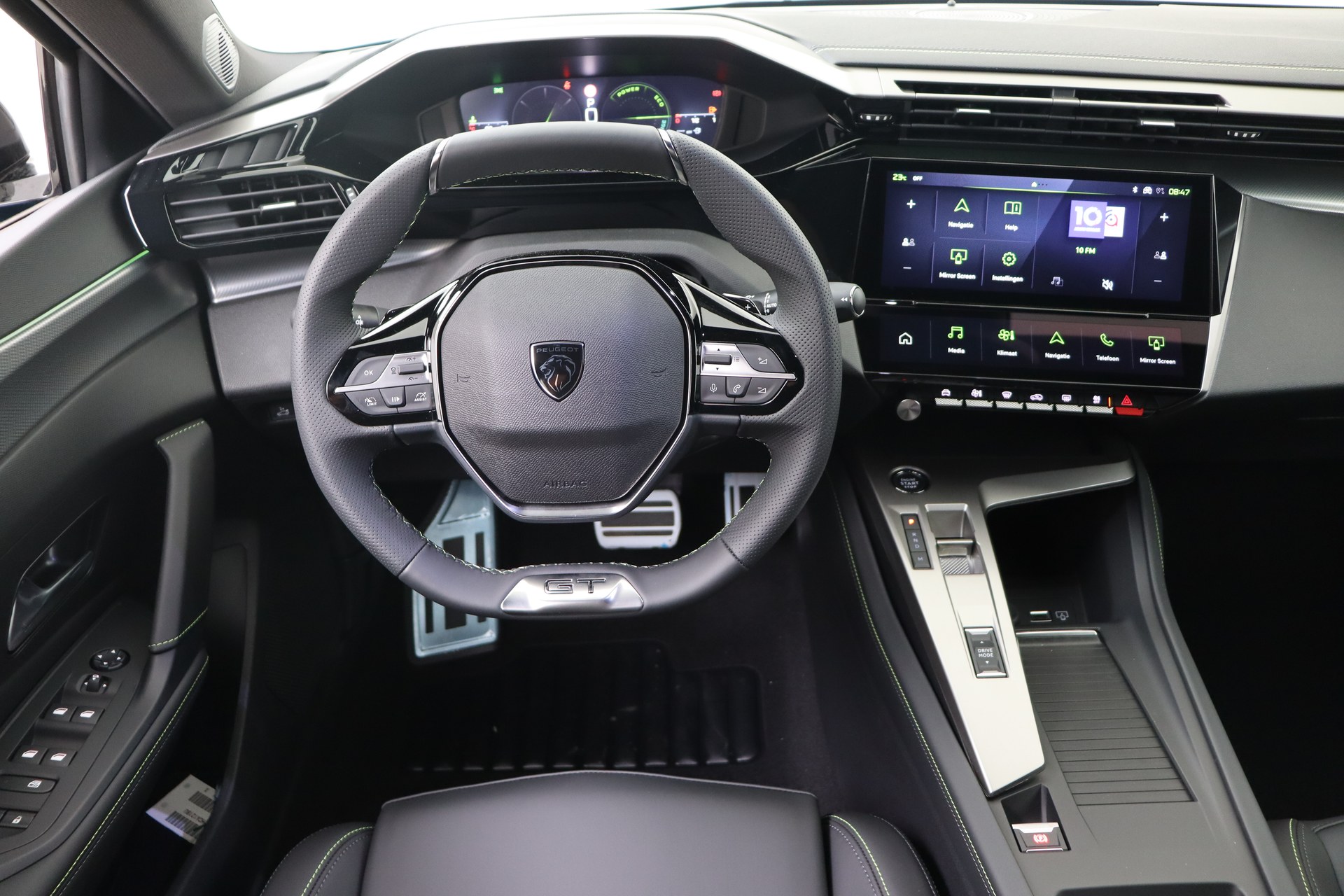 PEUGEOT 408 Hybrid 145 e-DCS6 GT