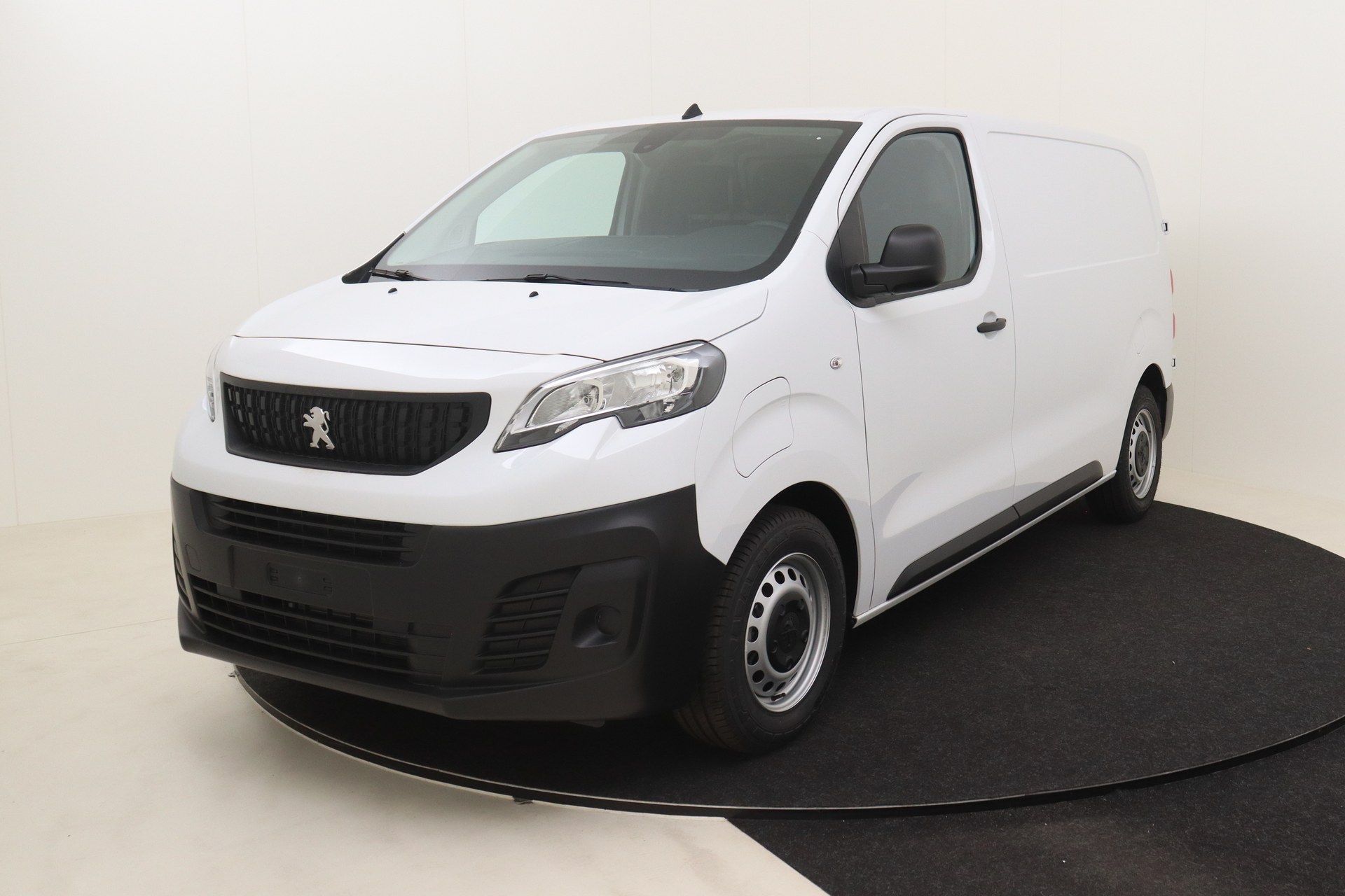 PEUGEOT E-EXPERT 50 kWh 136ch Standard