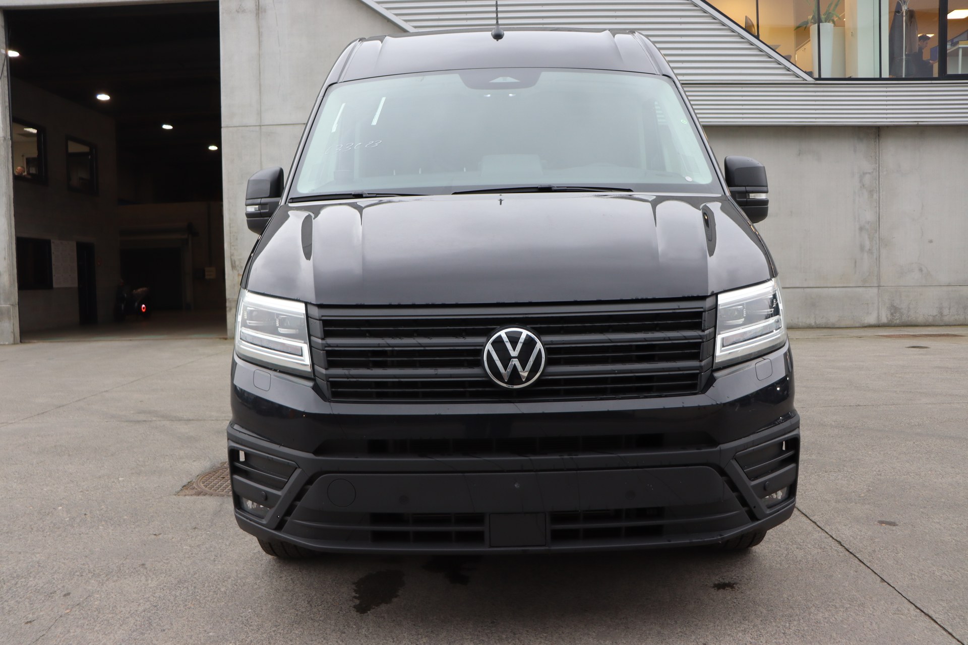VOLKSWAGEN CRAFTER 2.0 TDI 177ch AT8 35 Fourgon L4H3 4490 mm
