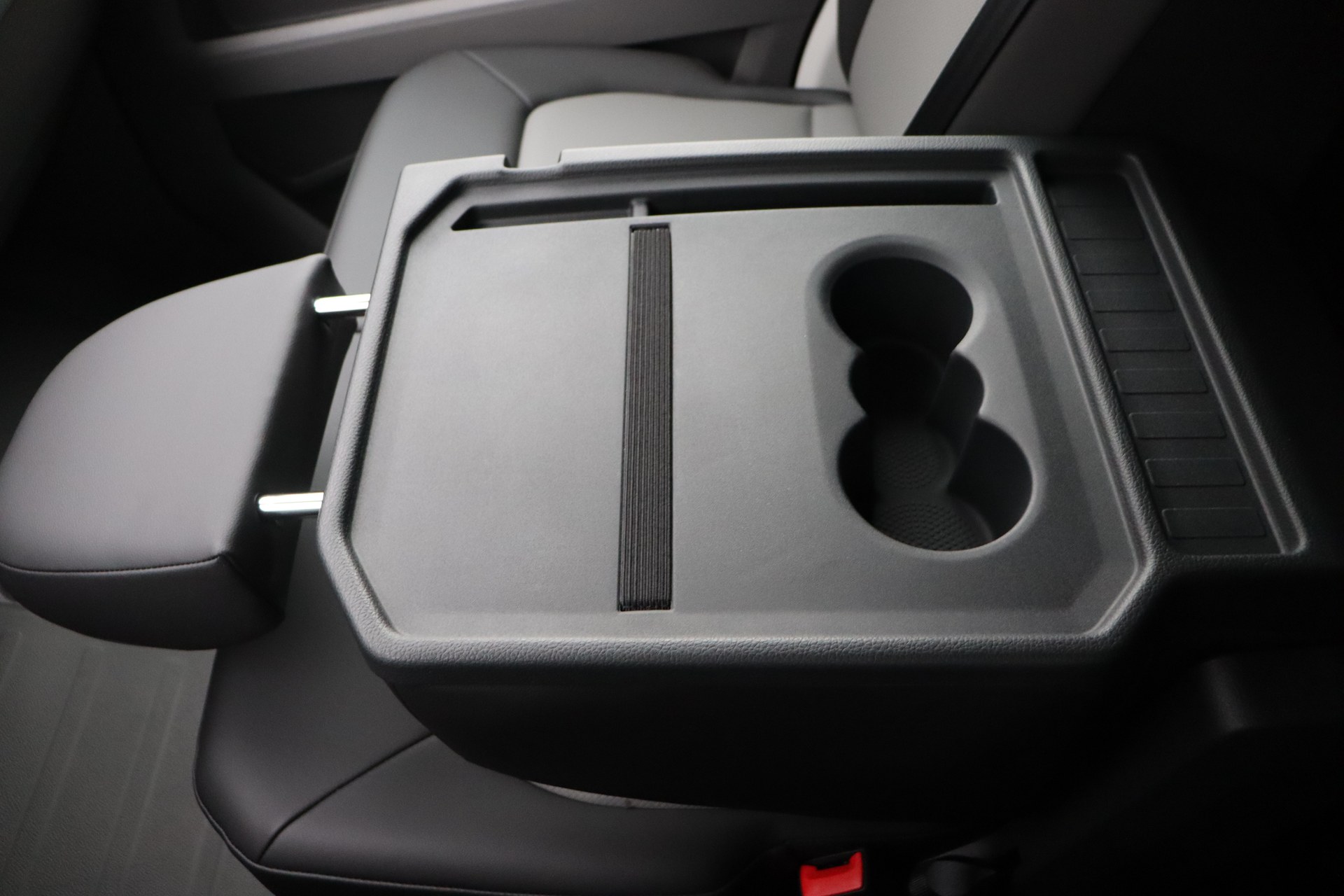 VOLKSWAGEN CRAFTER 2.0 TDI 177ch AT8 35 Fourgon L4H3 4490 mm