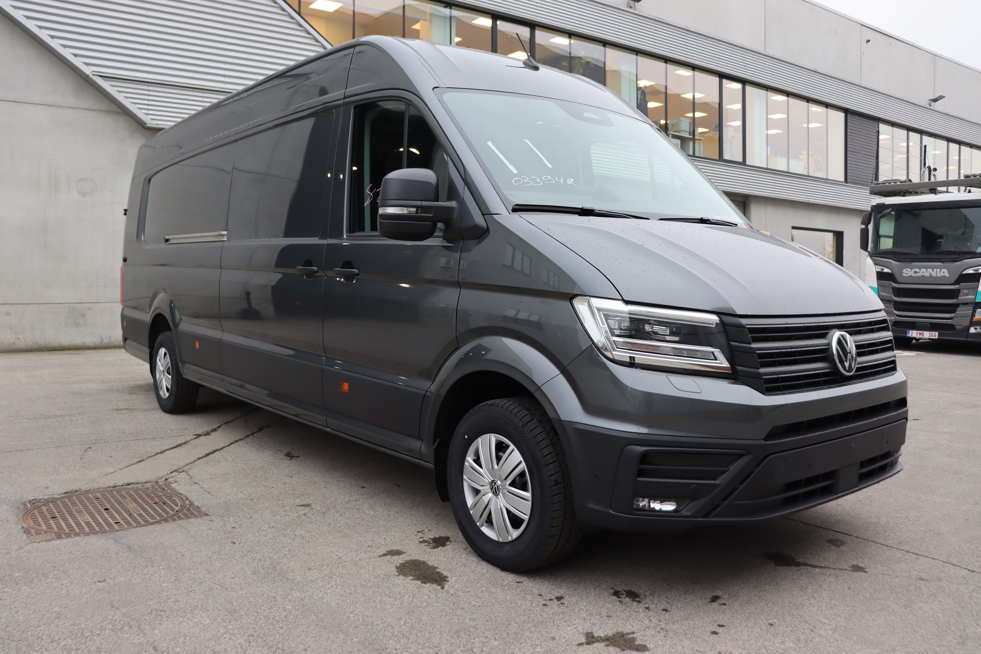 VOLKSWAGEN CRAFTER 2.0 TDI 177ch AT8 35 Fourgon L5H3 4490 mm