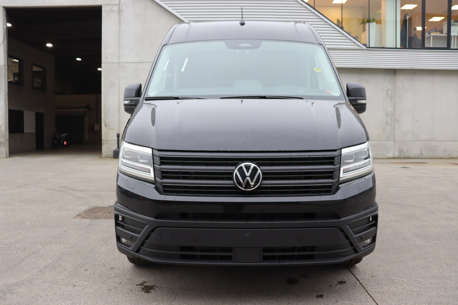 VOLKSWAGEN CRAFTER 2.0 TDI 177ch AT8 35 Fourgon L5H3 4490 mm