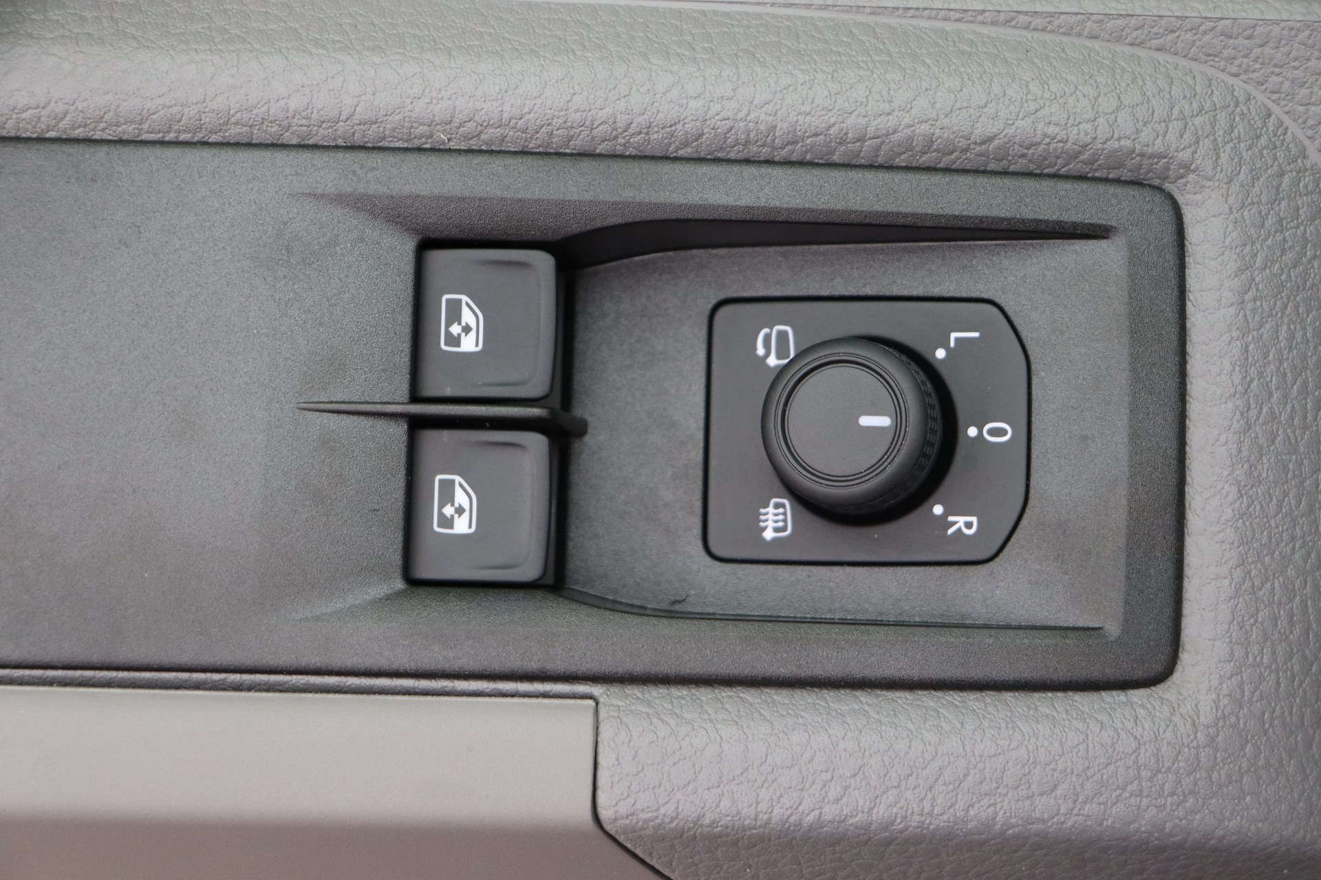 VOLKSWAGEN CRAFTER 2.0 TDI 177ch AT8 35 Fourgon L5H3 4490 mm