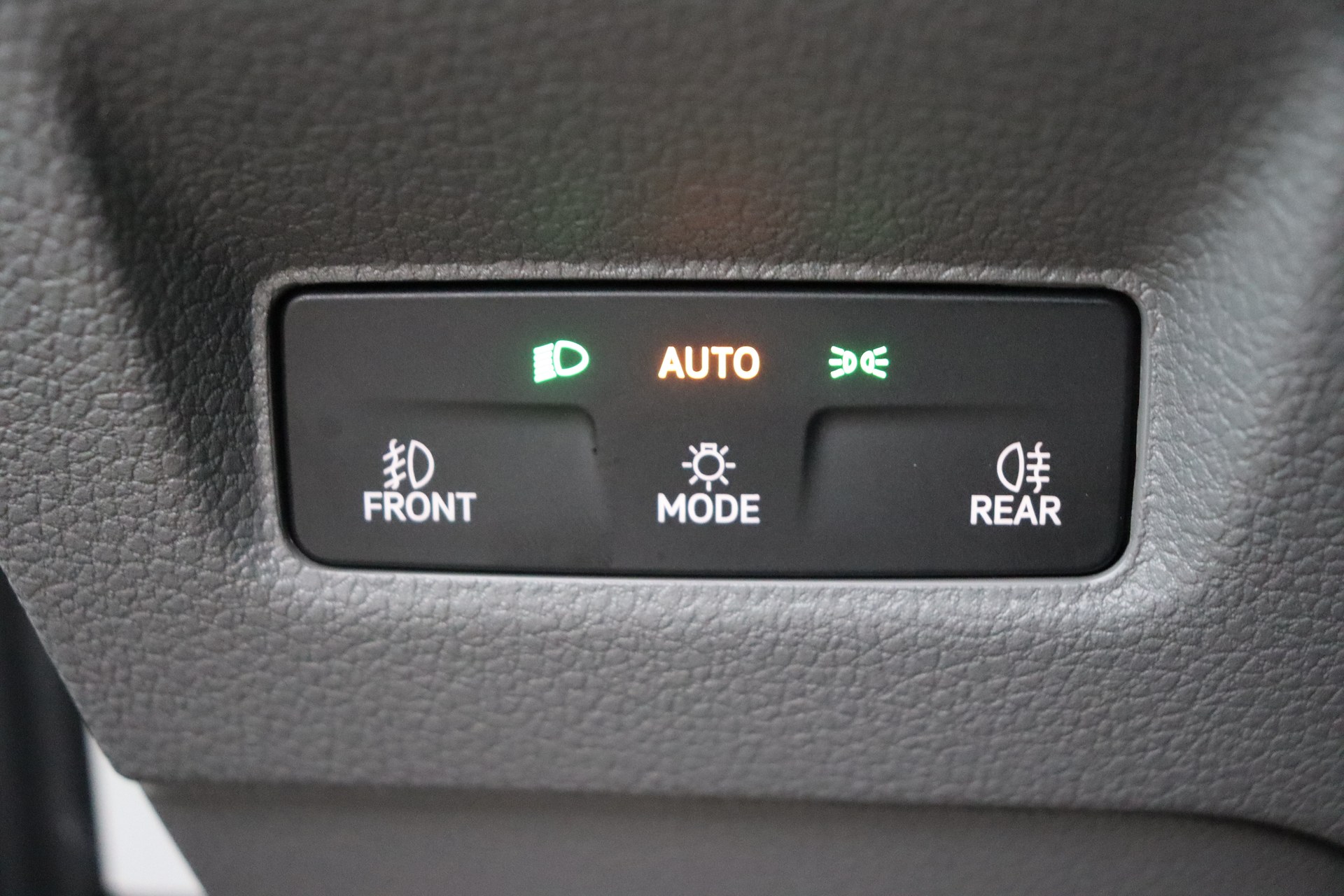 VOLKSWAGEN CRAFTER 2.0 TDI 177ch AT8 35 Fourgon L5H3 4490 mm