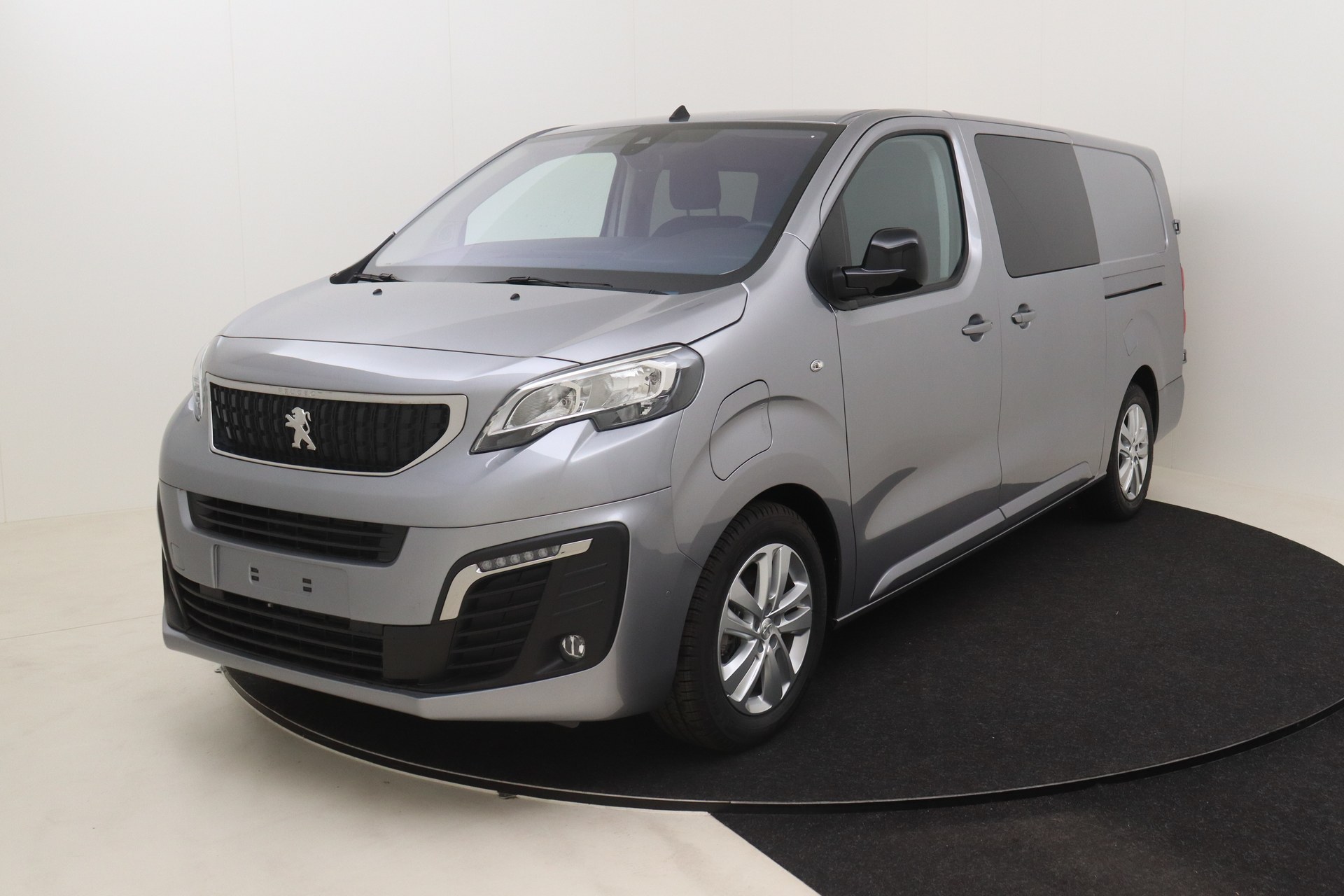 PEUGEOT E-EXPERT 75 kWh 136ch Long Double Cabine