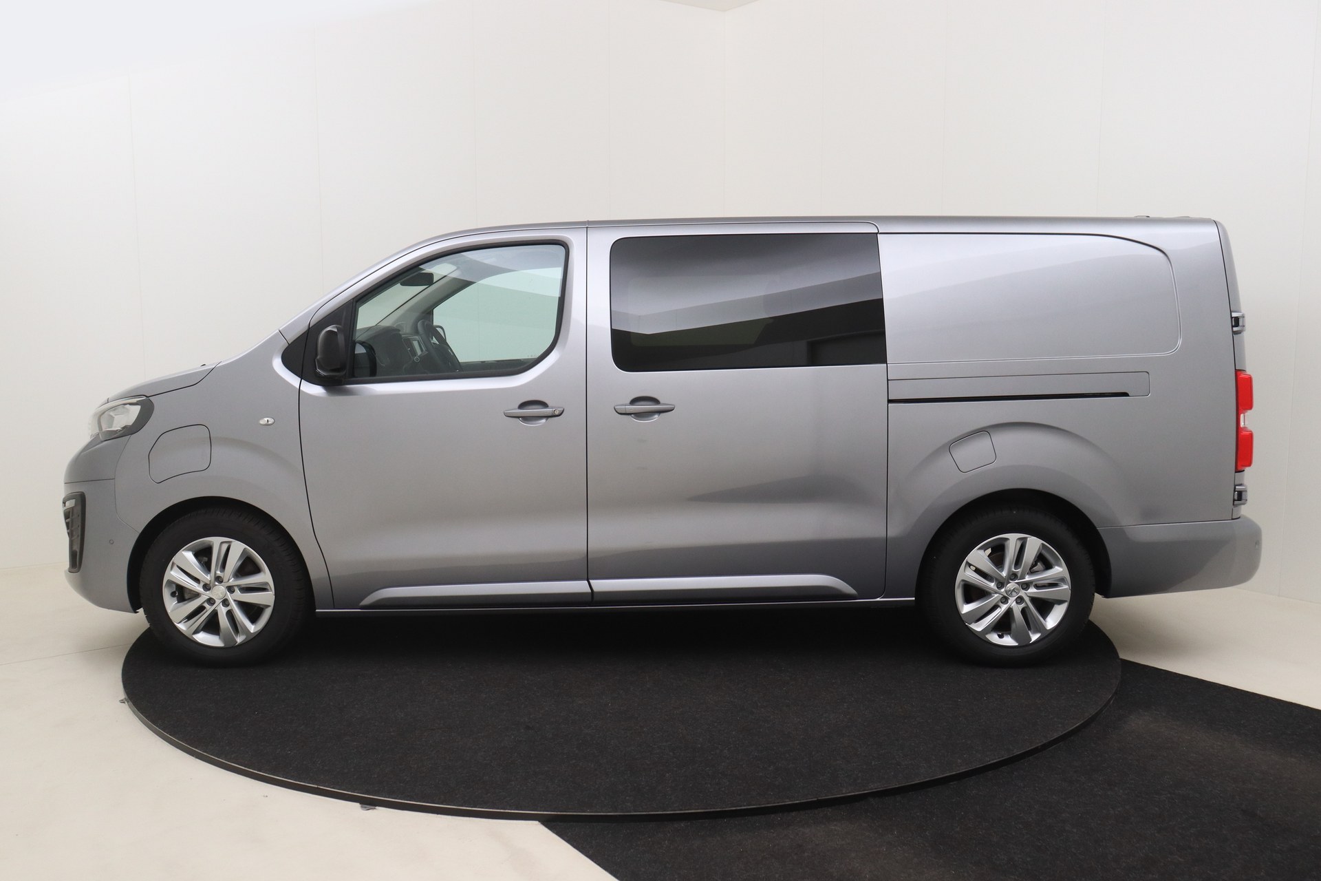 PEUGEOT E-EXPERT 75 kWh 136ch Long Double Cabine