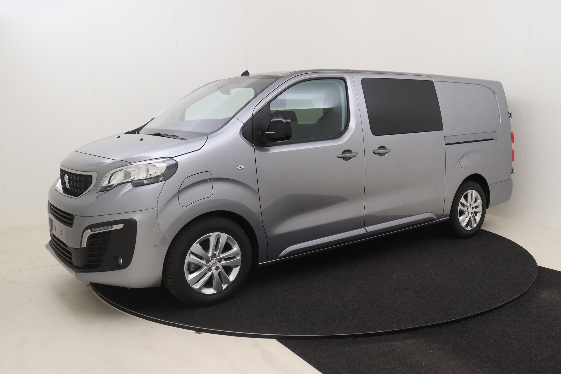 PEUGEOT E-EXPERT 75 kWh 136ch Long Double Cabine